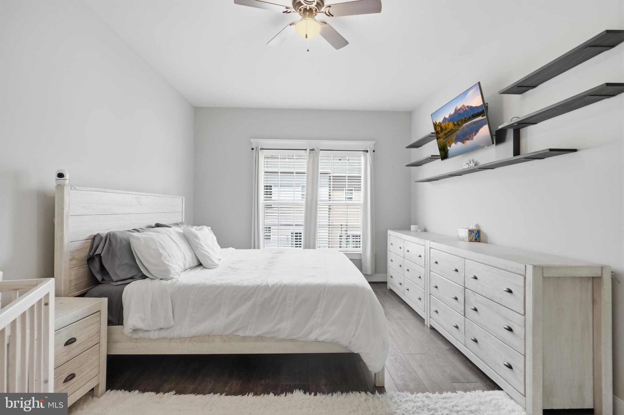 MAYFAIR - Residential