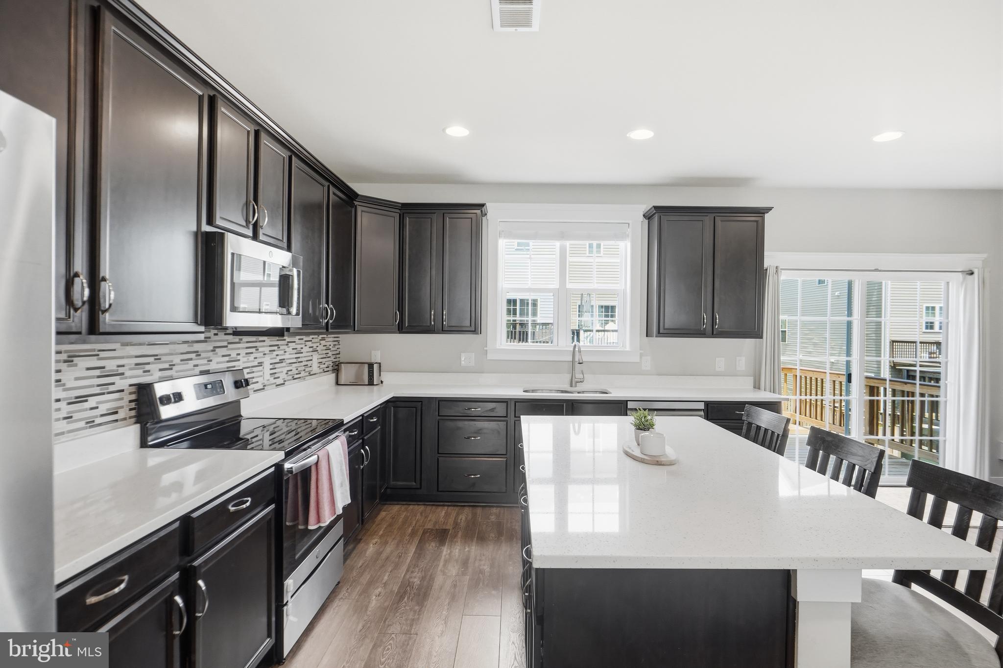 MAYFAIR - Residential