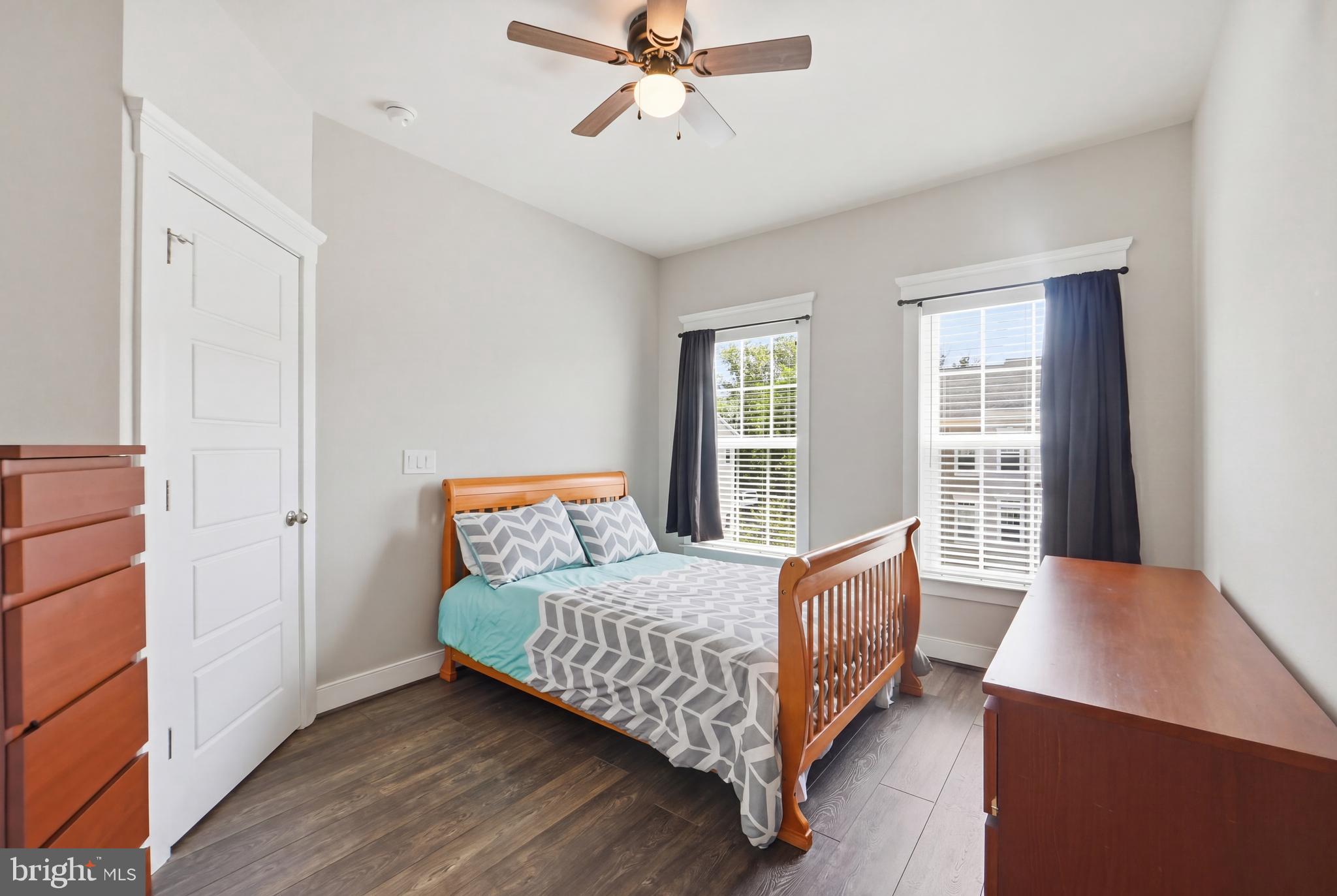 MAYFAIR - Residential