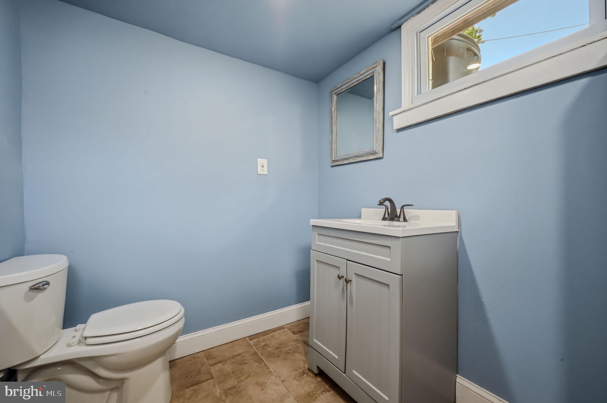 HOLLOWAY TERRACE - Residential