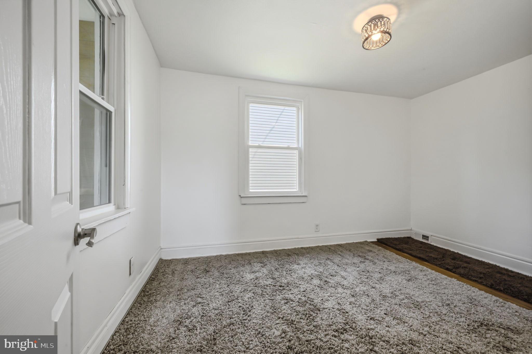 HOLLOWAY TERRACE - Residential