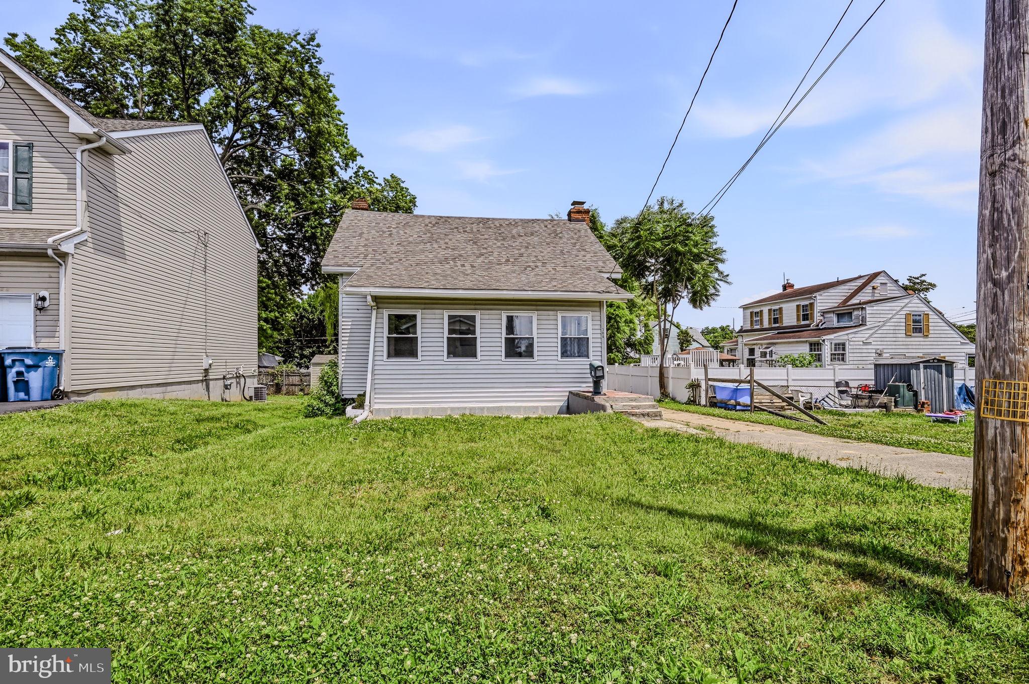 HOLLOWAY TERRACE - Residential