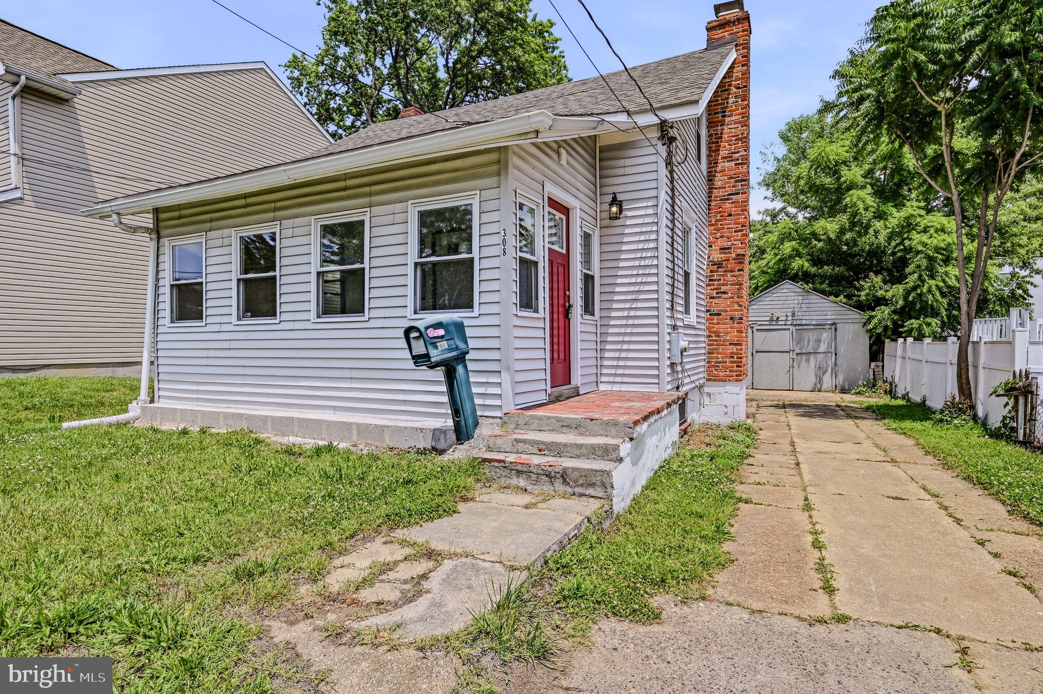 HOLLOWAY TERRACE - Residential