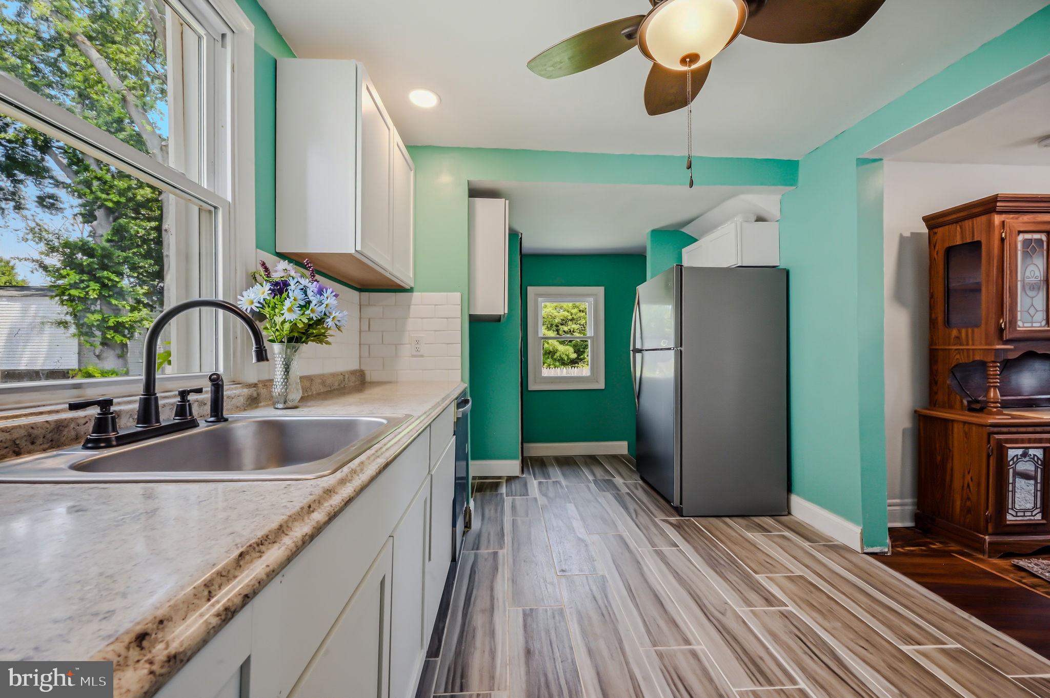 HOLLOWAY TERRACE - Residential