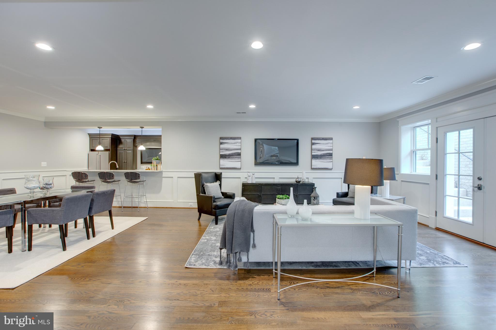 BROYHILL LANGLEY ESTATES - Residential