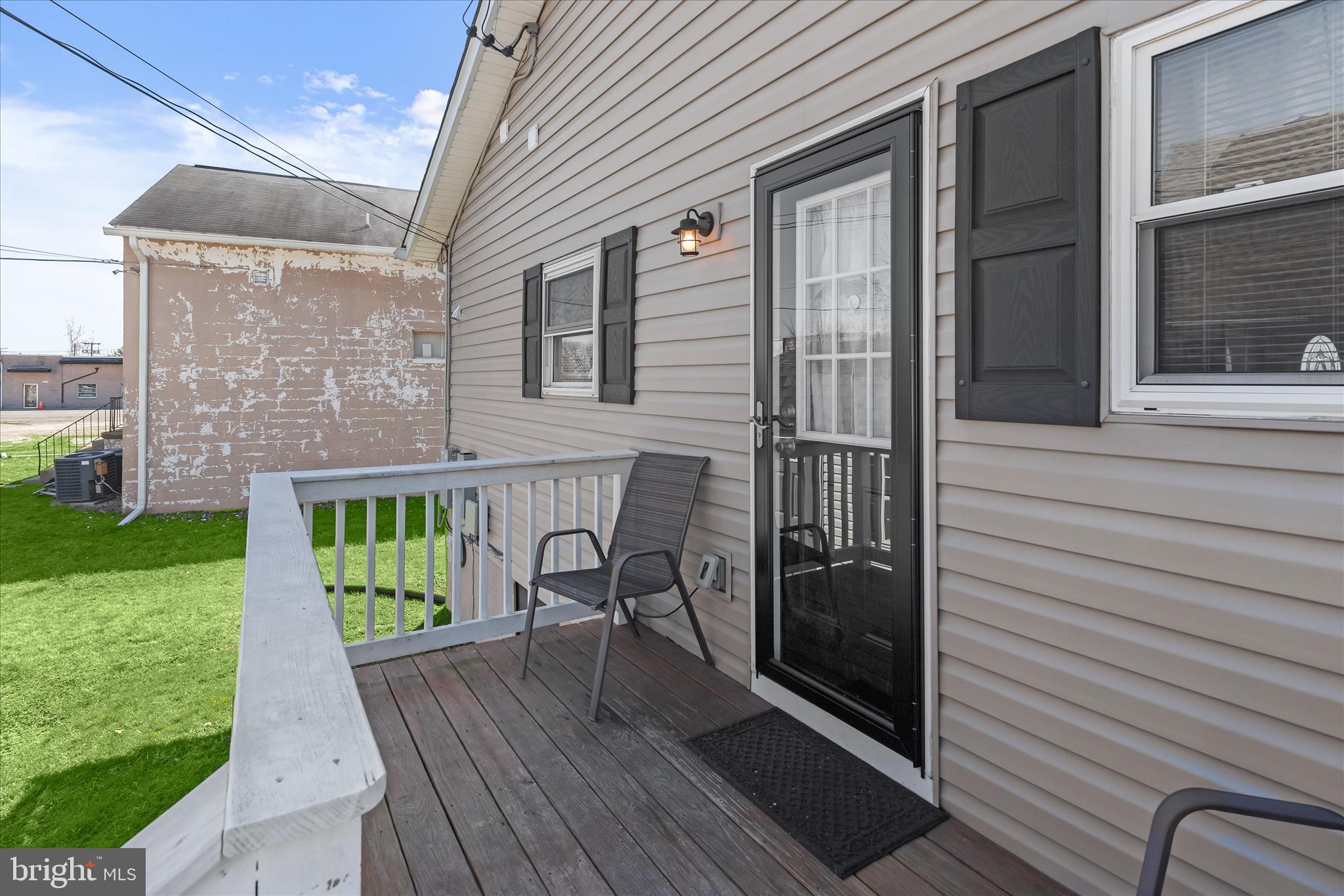 NORTH POINT TERRACE - Residential