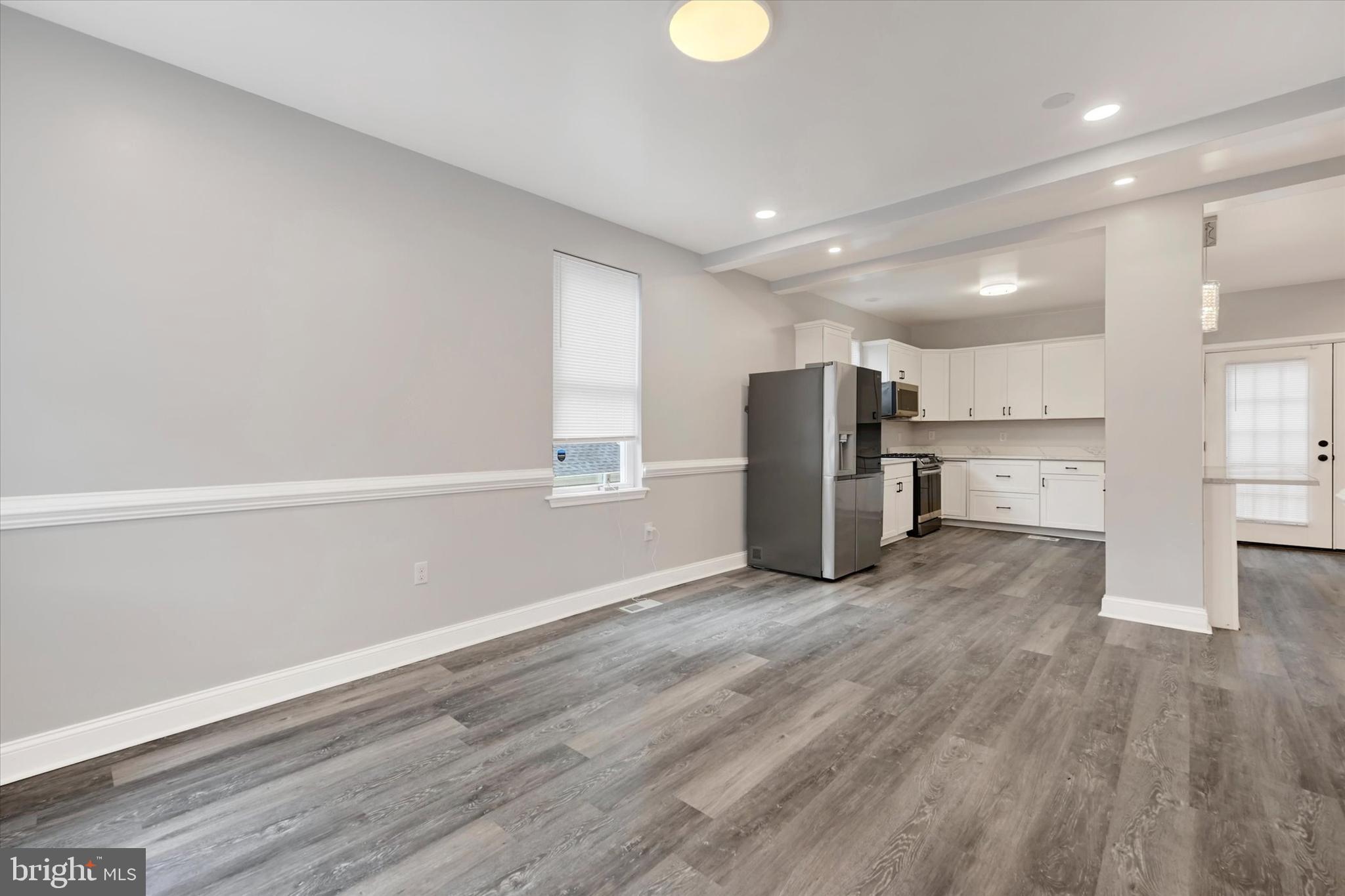WINDSOR HILLS - Residential