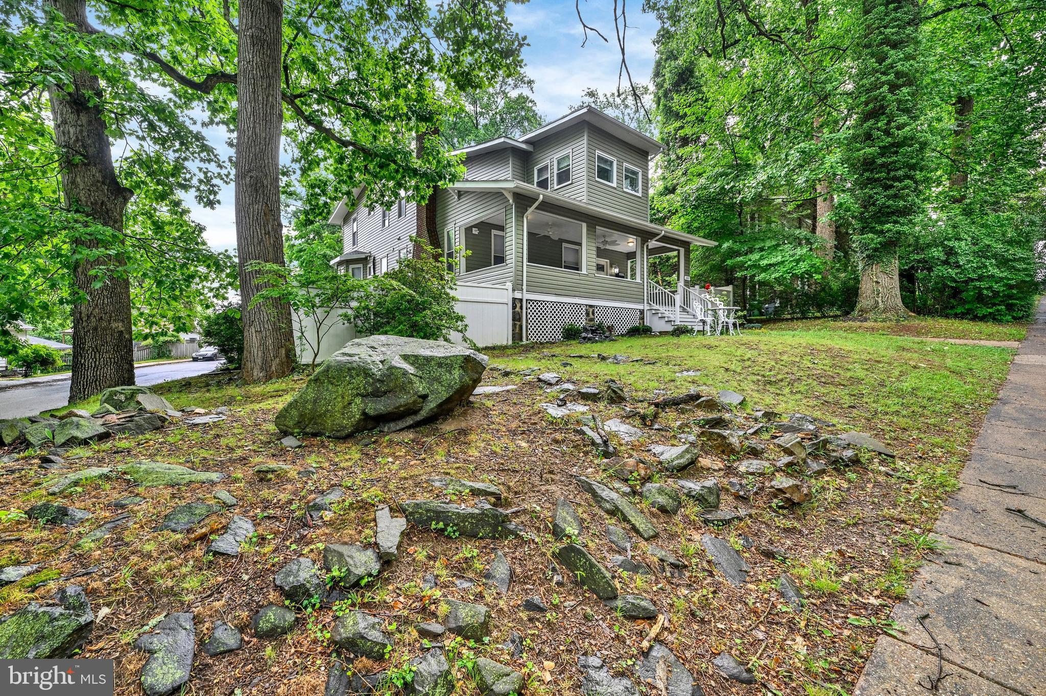 WINDSOR HILLS - Residential
