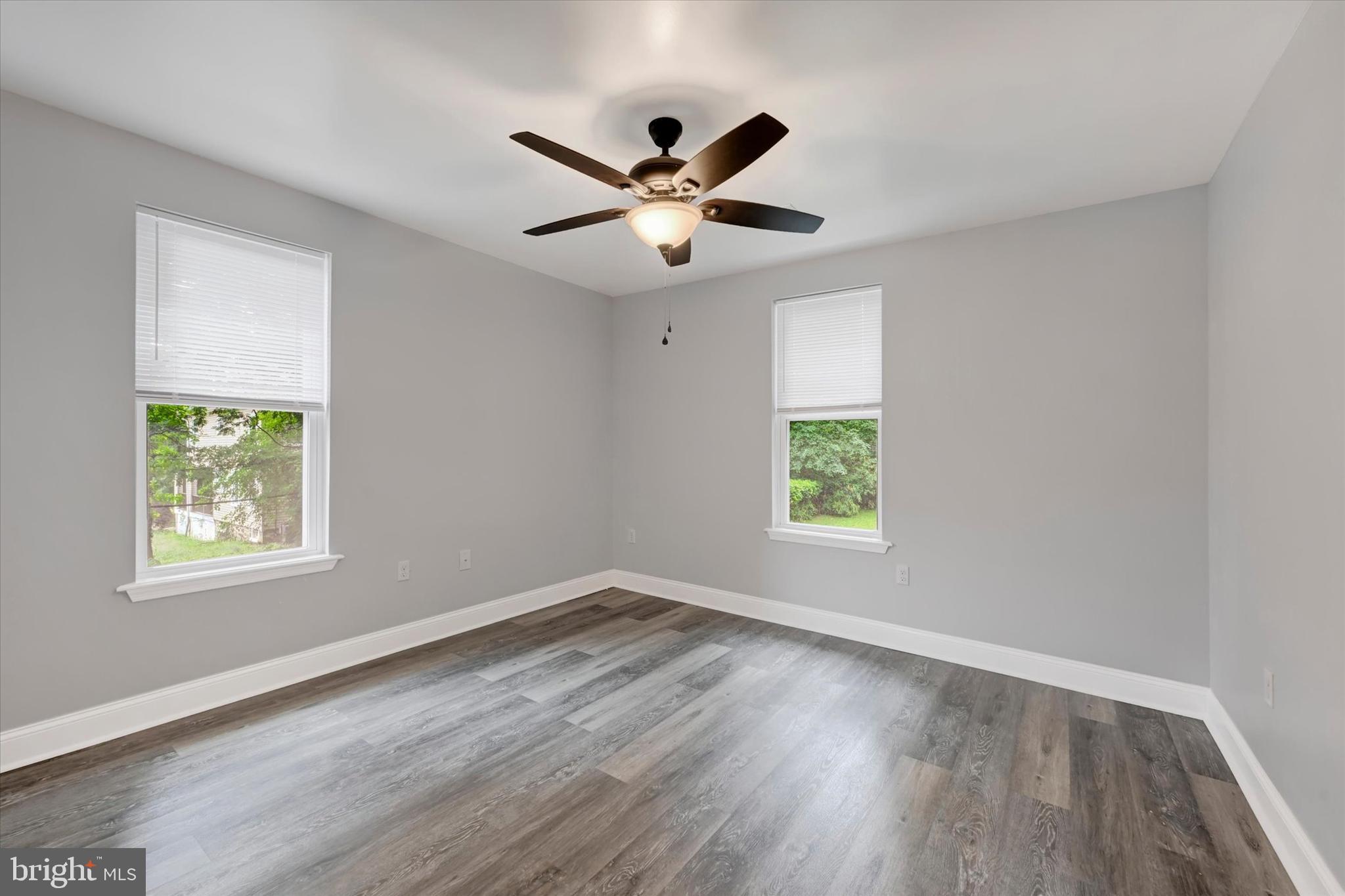 WINDSOR HILLS - Residential