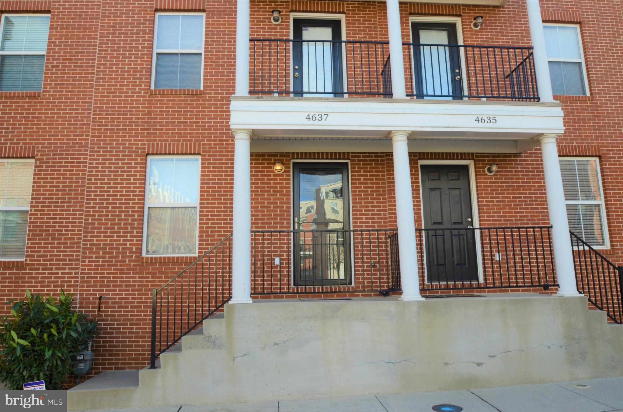 Impeccably maintained 3BR/3.5BA THS in Brewers Hill/Greektown neighborhood Athena Square. Includes*2 CAR GARAGE*and washer/dryer in unit. Features an updated open kitchen with large granite island/countertops,SS appliances,and Gleaming hwd flrs. Huge Master Bedroom with attached full bath and balcony. ROOFTOP DECK with sweeping views of the Baltimore Skyline! Credit and Background Check Req,$35per