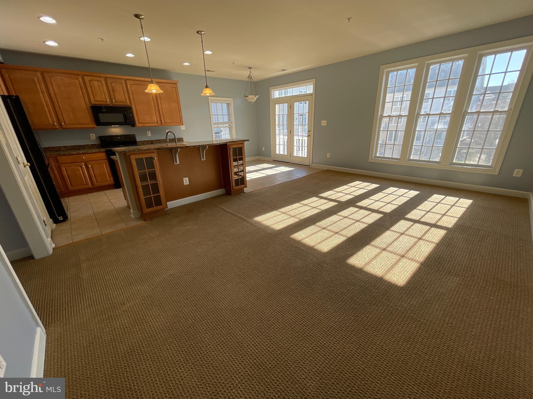 HIDDEN CREEK - Residential Lease