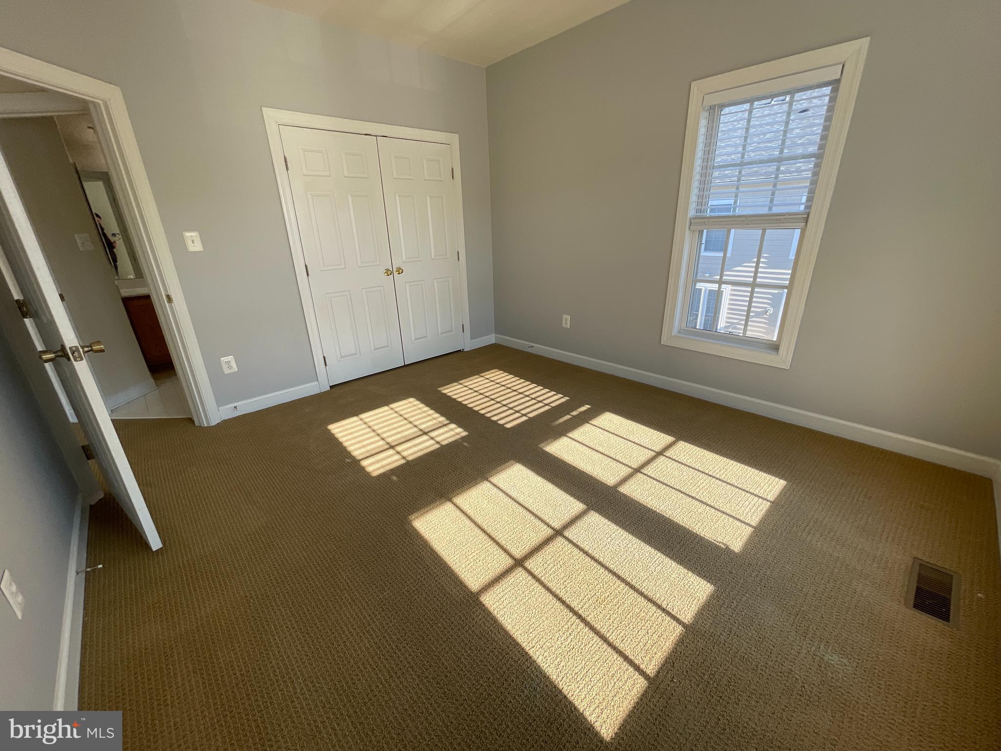 HIDDEN CREEK - Residential Lease