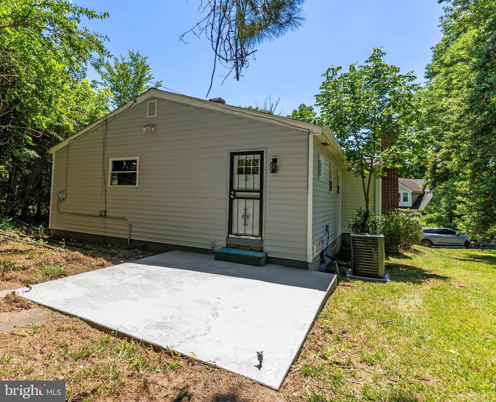 GARWYN OAKS - Residential