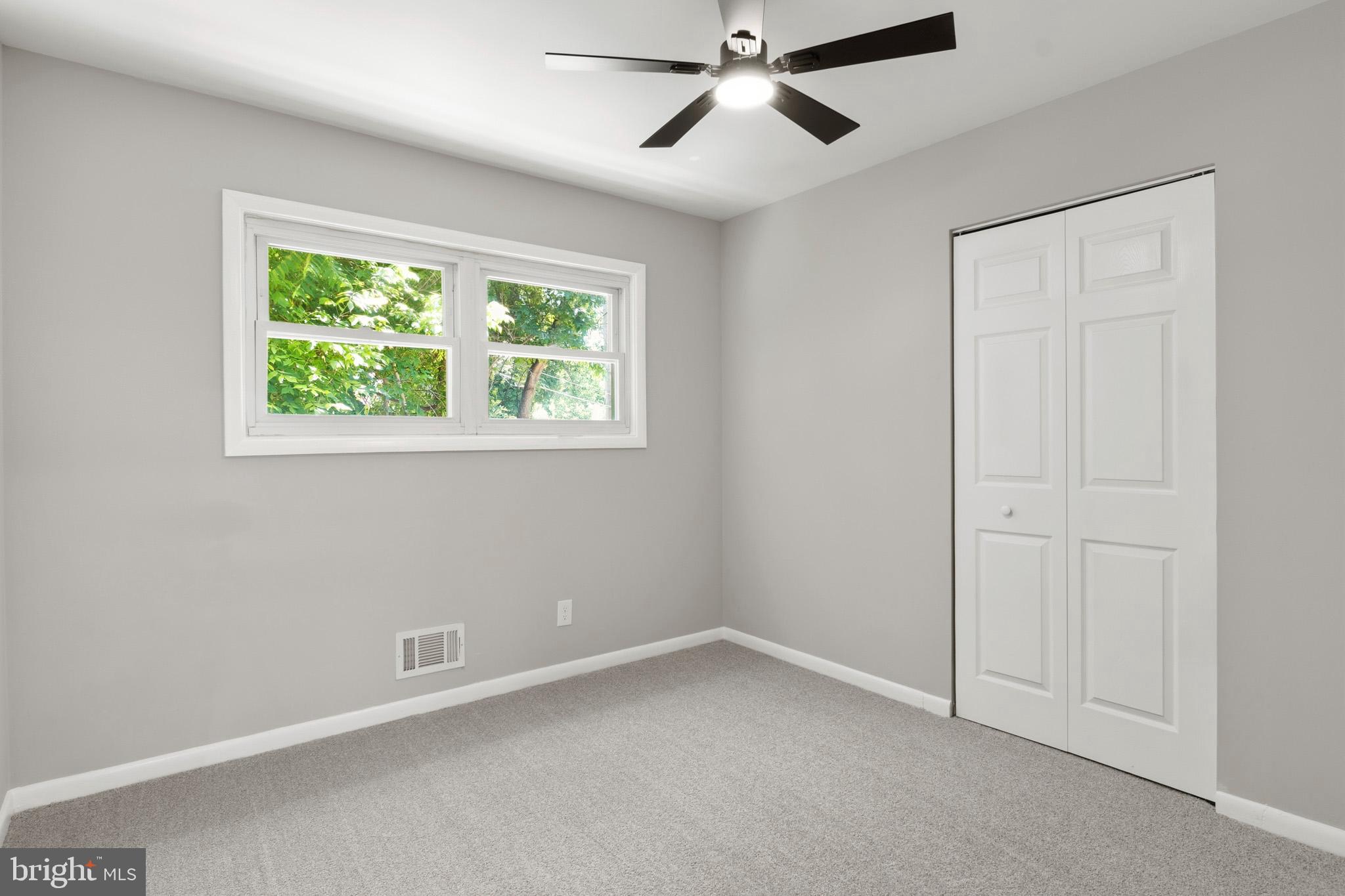 GARWYN OAKS - Residential