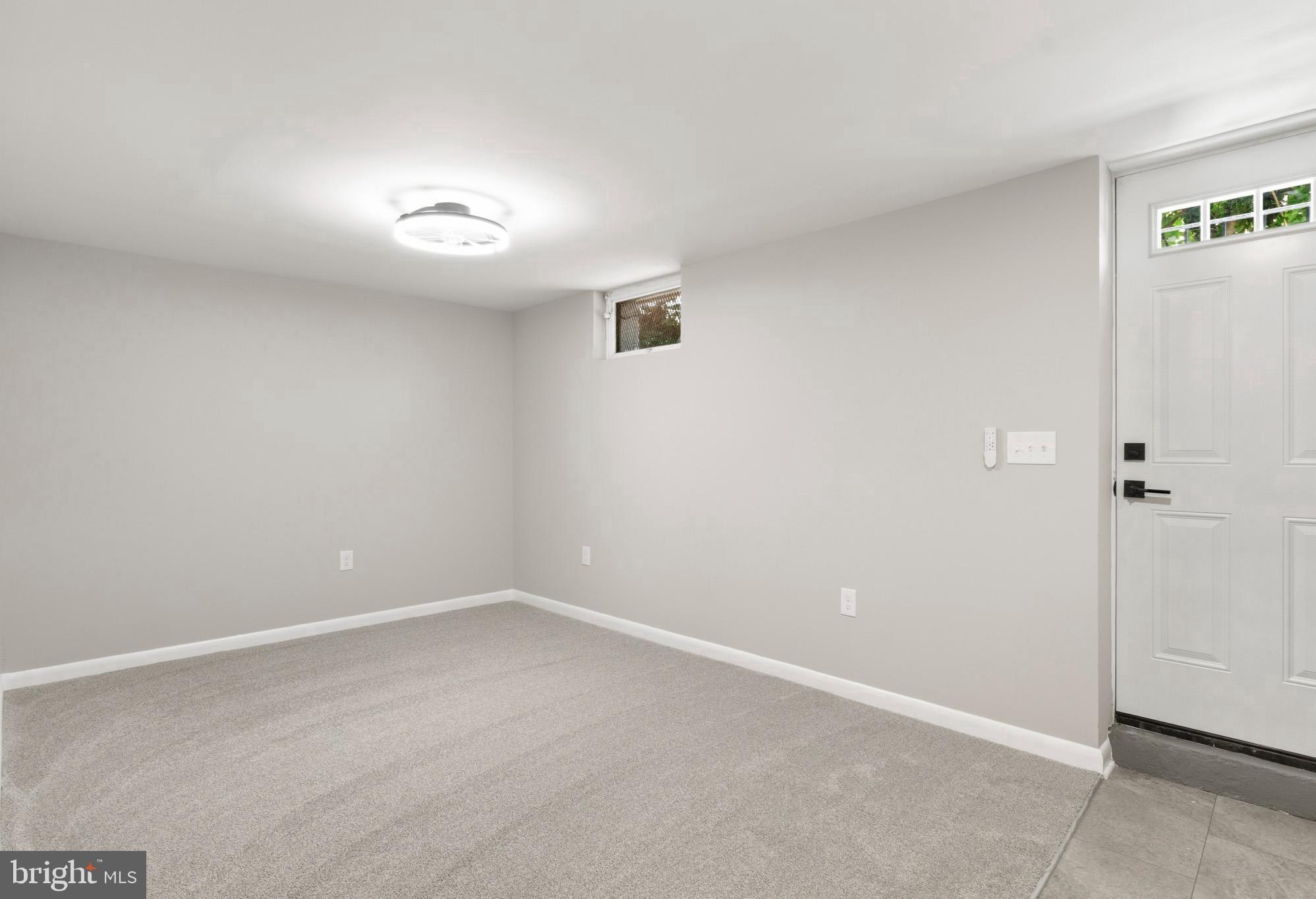 GARWYN OAKS - Residential