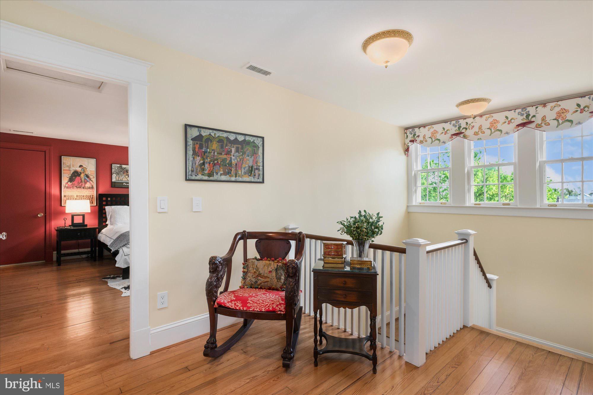 CLEVELAND PARK - Residential