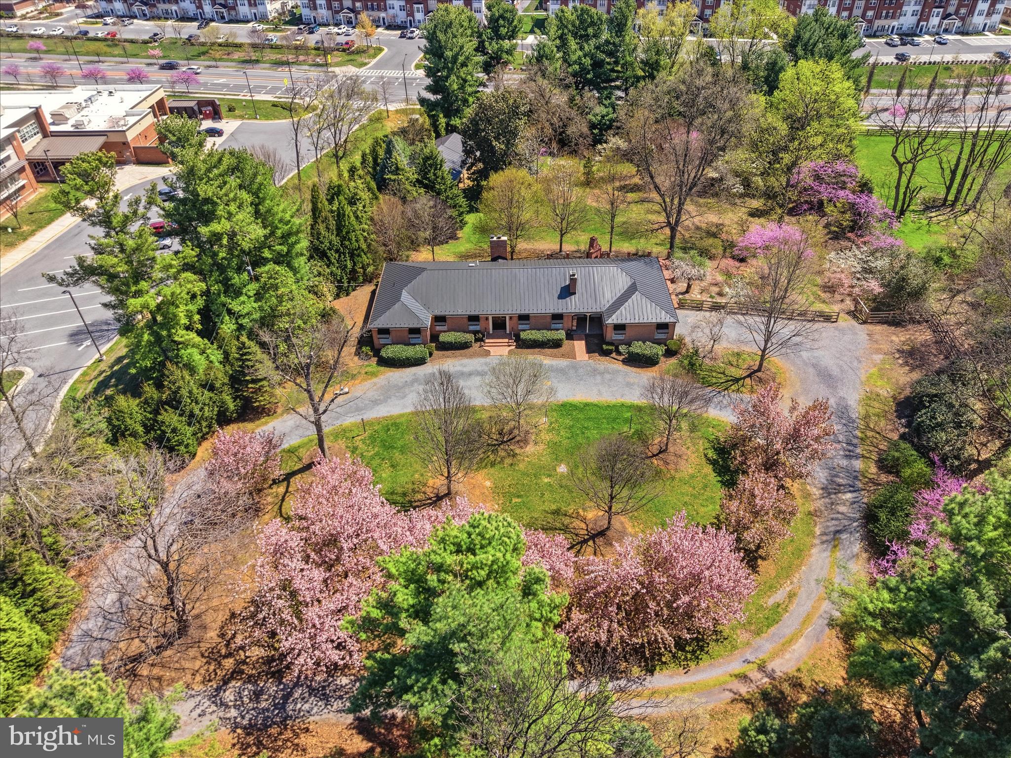WINCHESTER - Residential