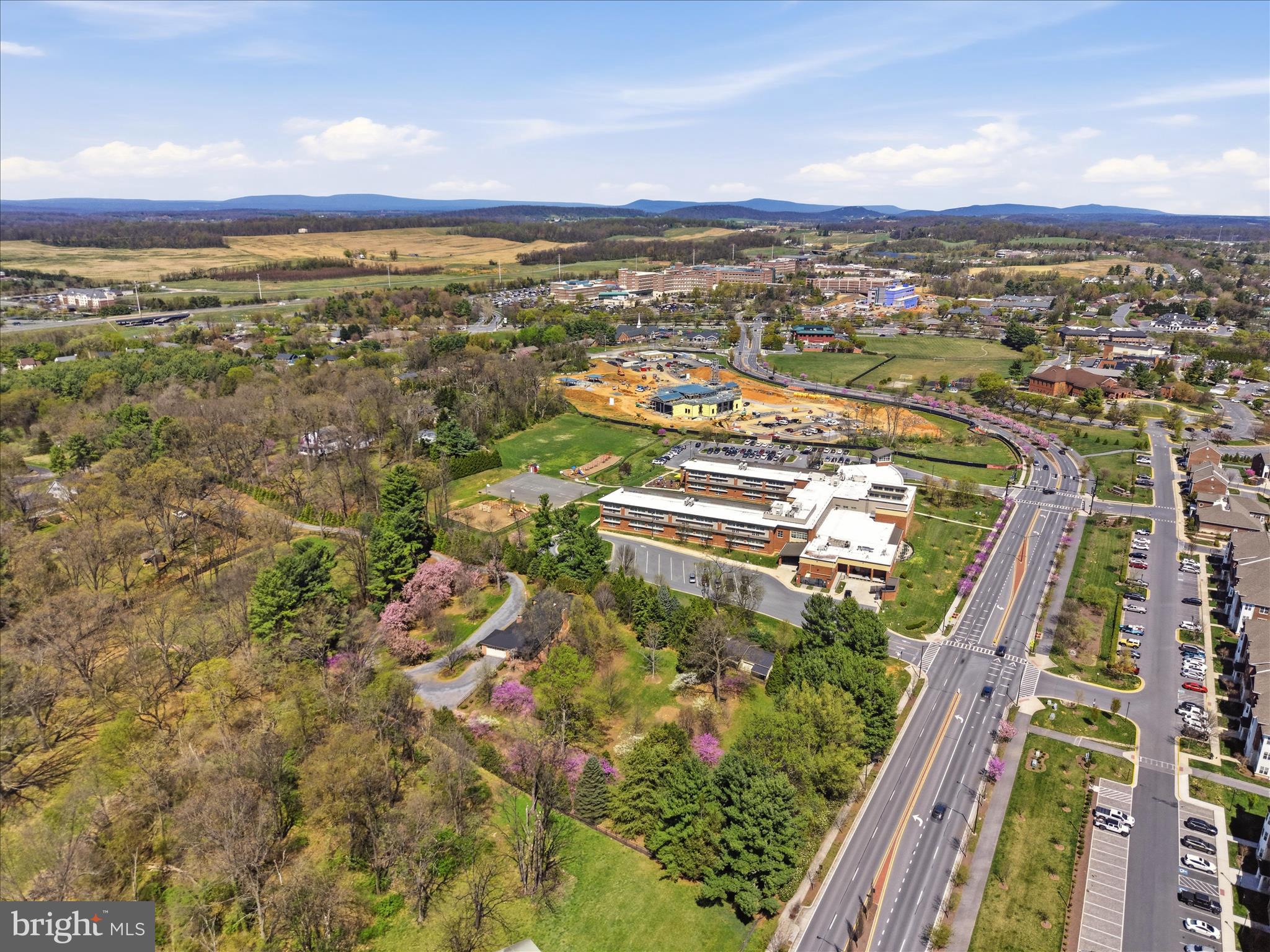 WINCHESTER - Residential