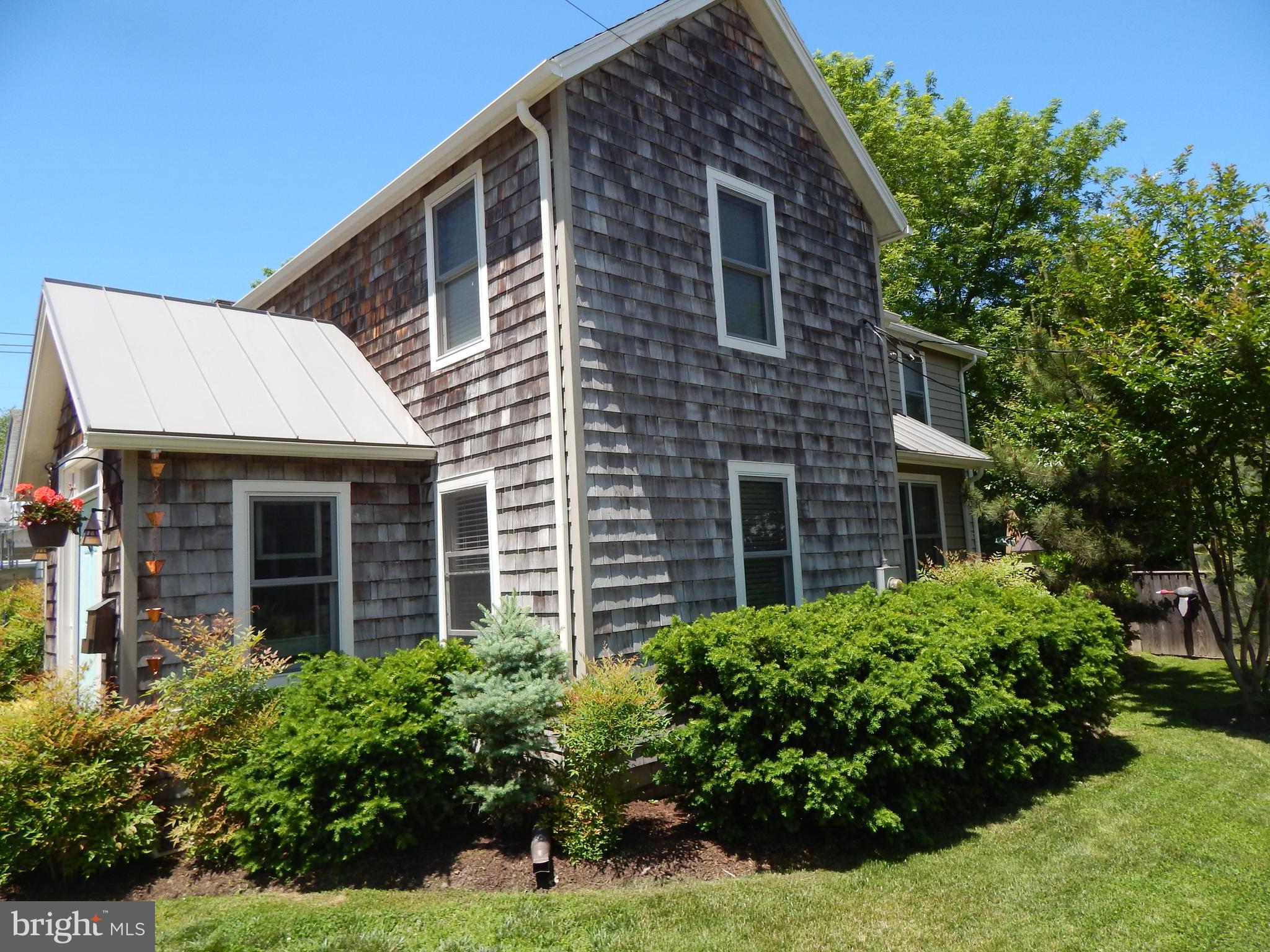 EASTON - Residential