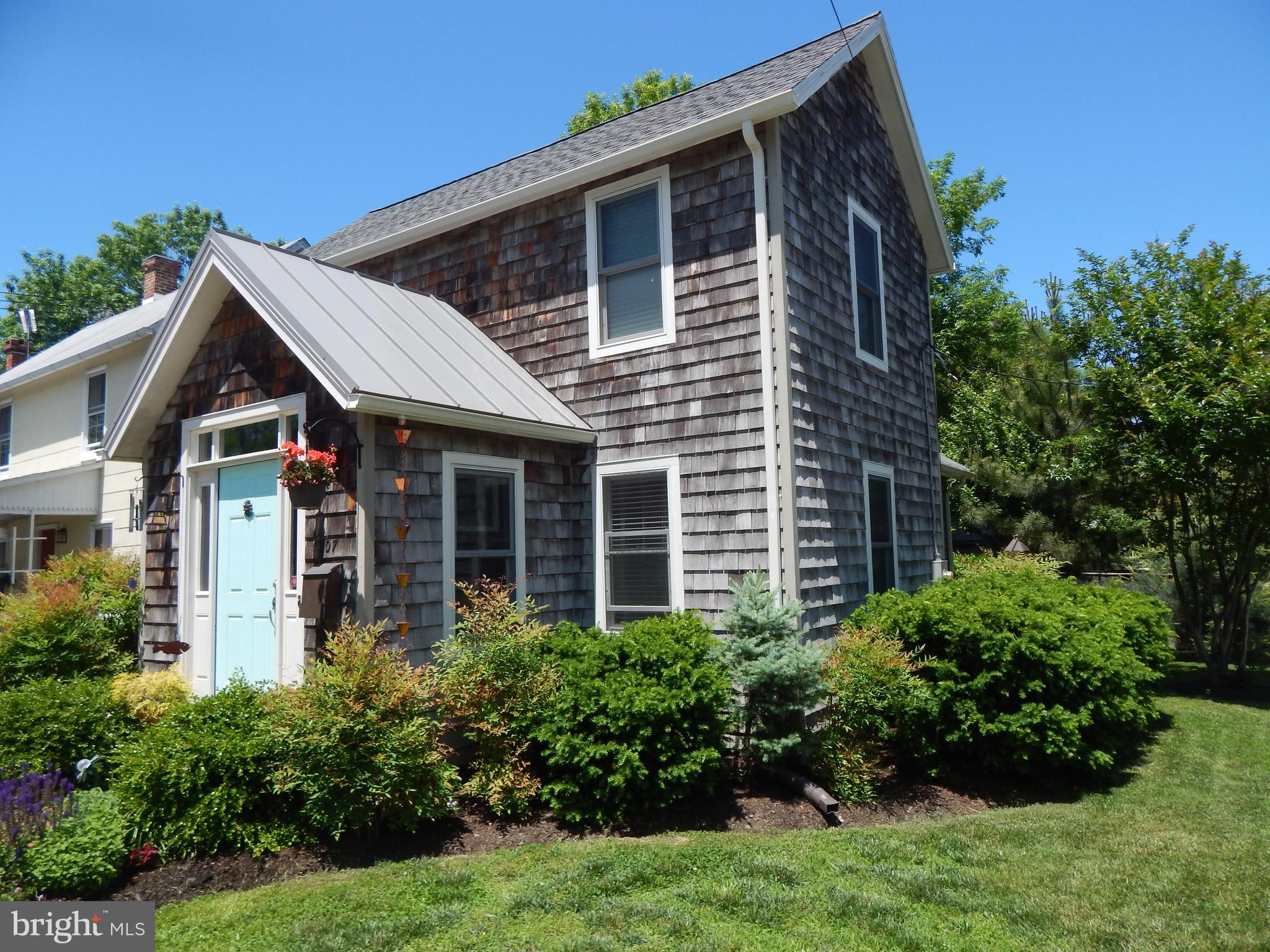 EASTON - Residential