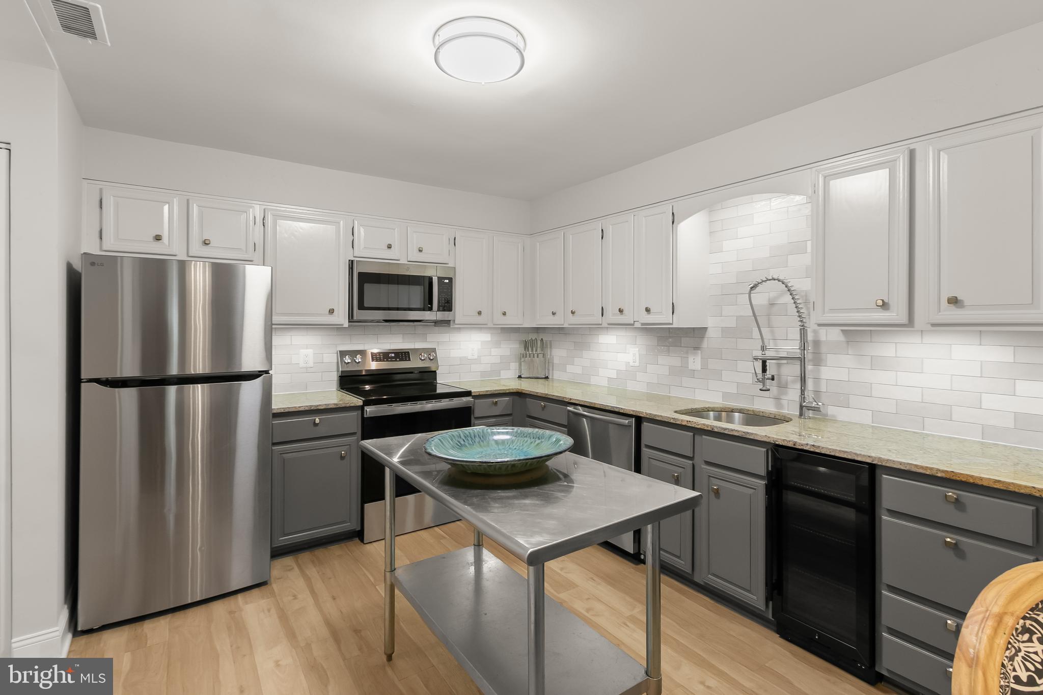 BRISTOL SQUARE - Residential