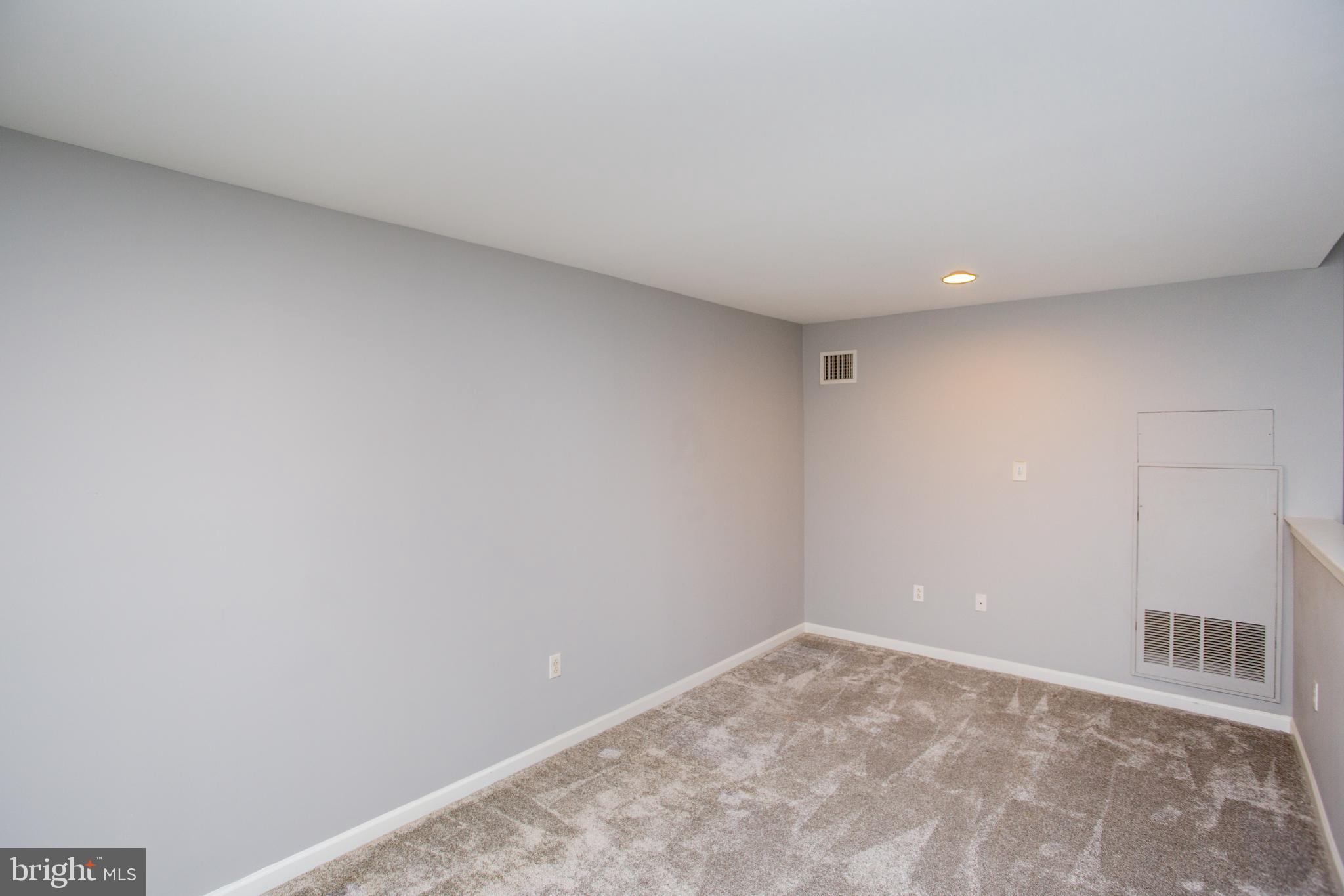 HUNTINGDON PLACE - Residential