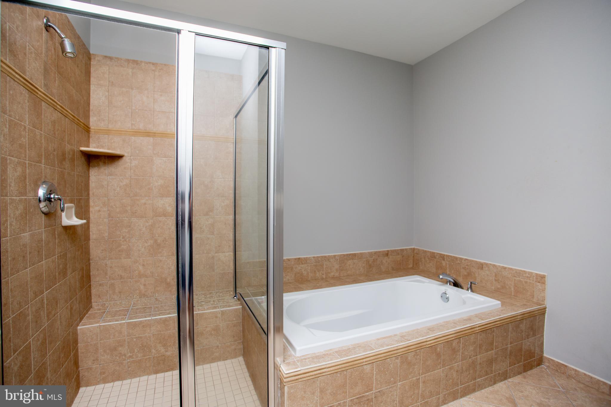HUNTINGDON PLACE - Residential