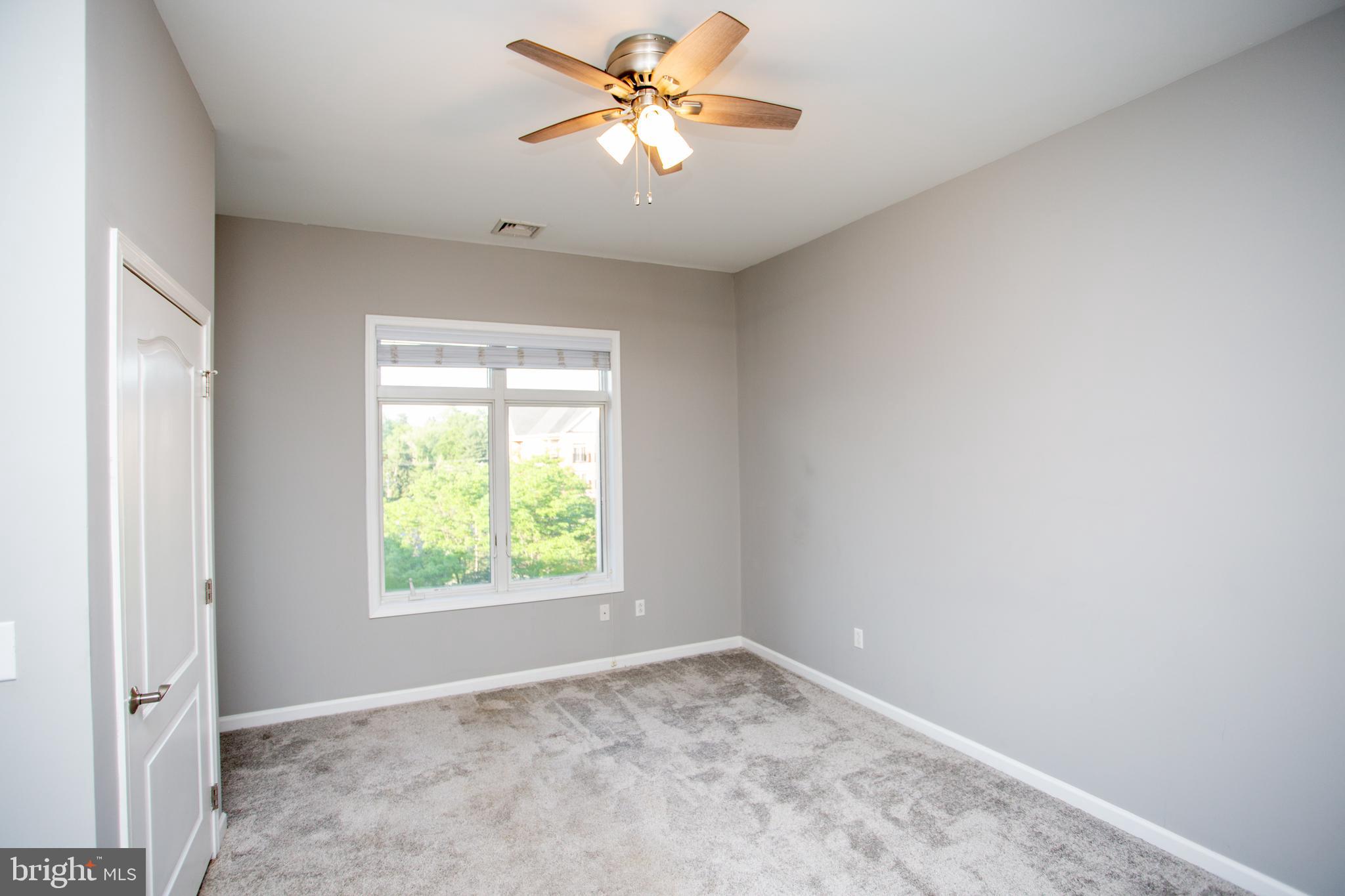 HUNTINGDON PLACE - Residential