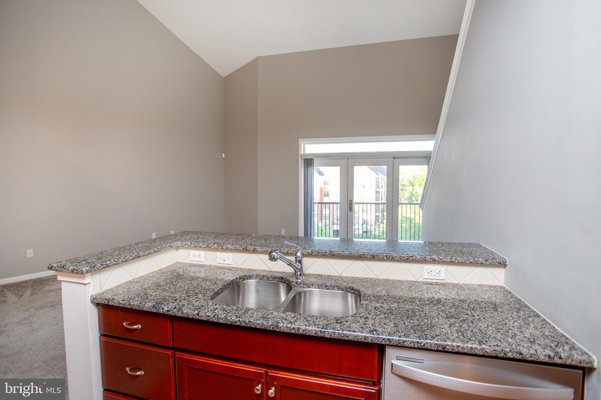 HUNTINGDON PLACE - Residential