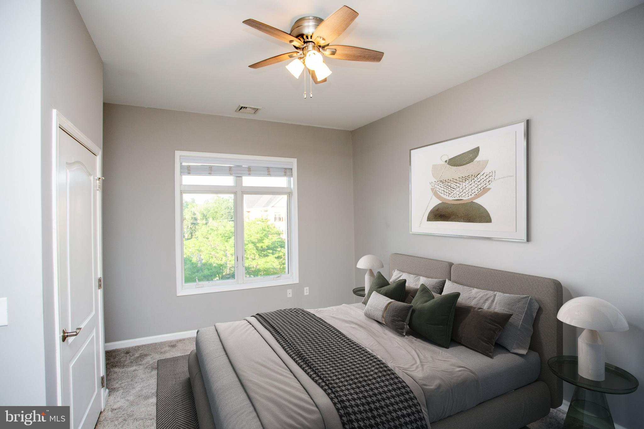 HUNTINGDON PLACE - Residential