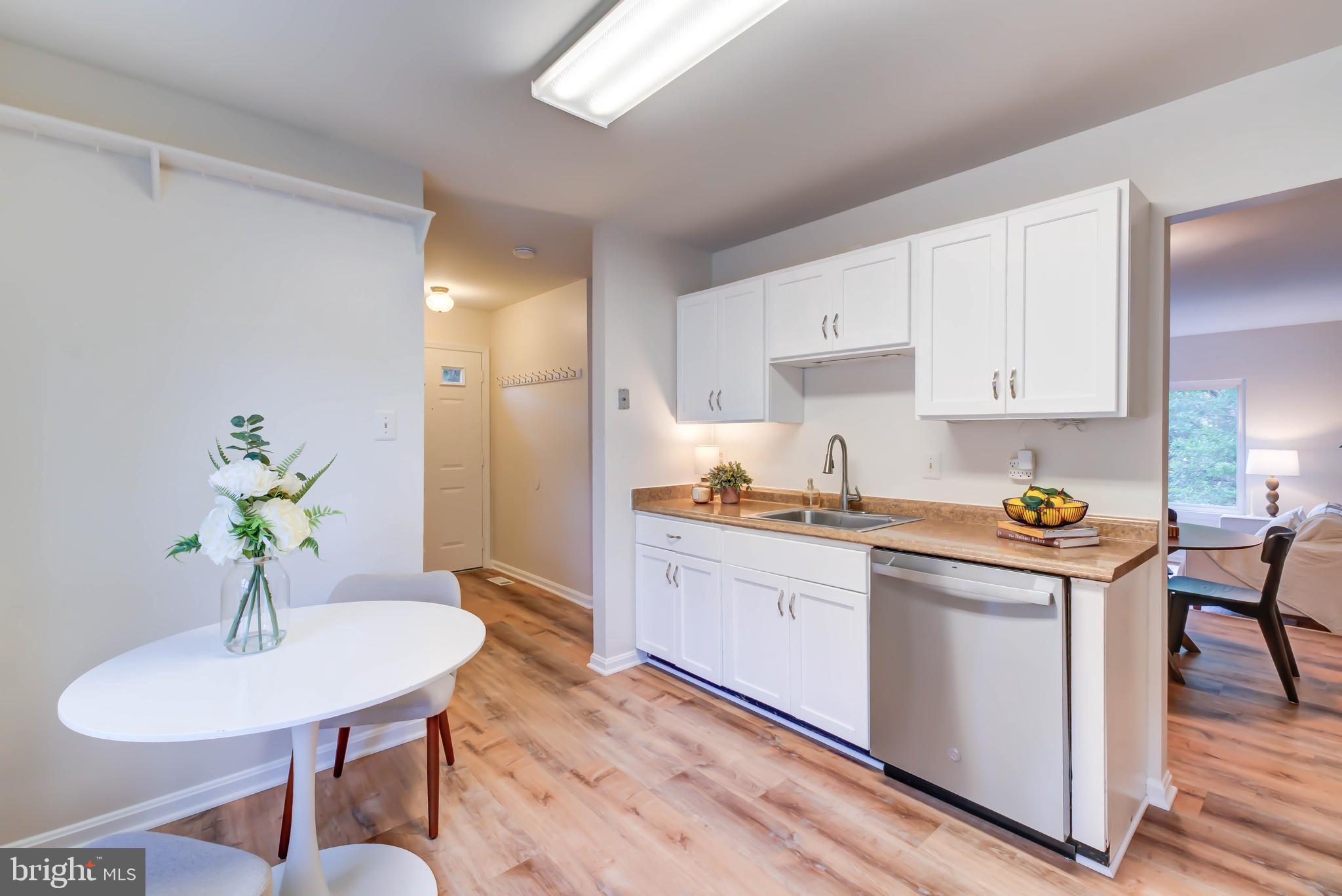PINEWOOD STATION - Residential