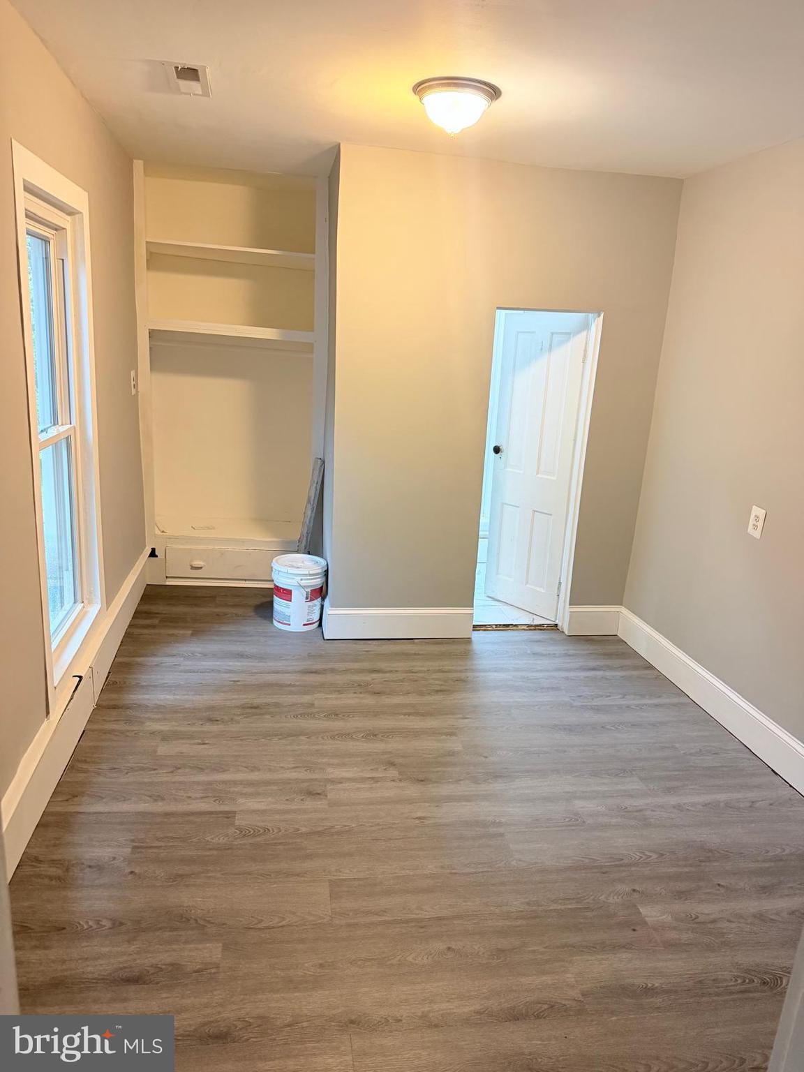 RIVER RIDGE ESTATES - Residential Lease