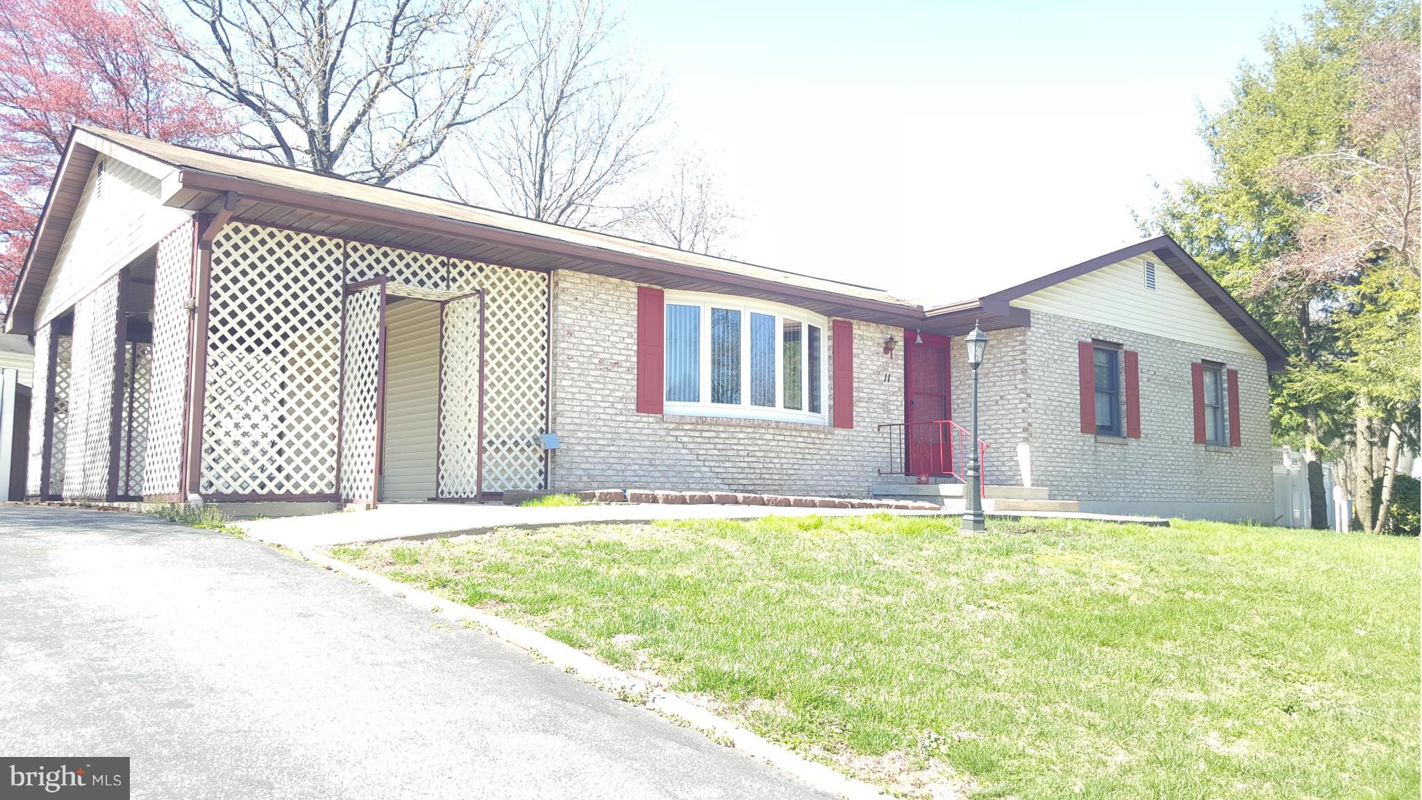 MUST SEE! This move in ready home offers a open floor plan with large bedrooms, plenty of storage, bay windows, built in bookcases in the sunken living room surround the fireplace. Large and open partially finished basement with the dream workshop! Outside you'll find a covered side patio leading to a fenced yard and driveway. Seller offering up to $400 towards home warranty of buyers choosing!