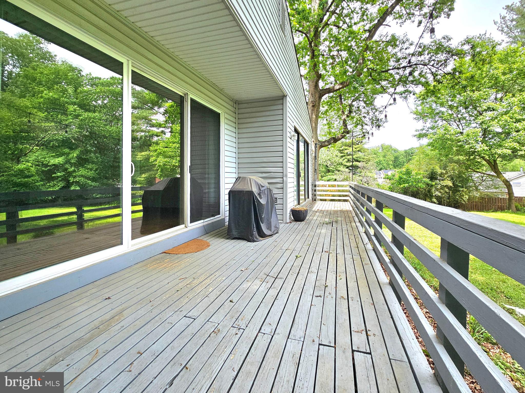 WOODFORD - Residential Lease