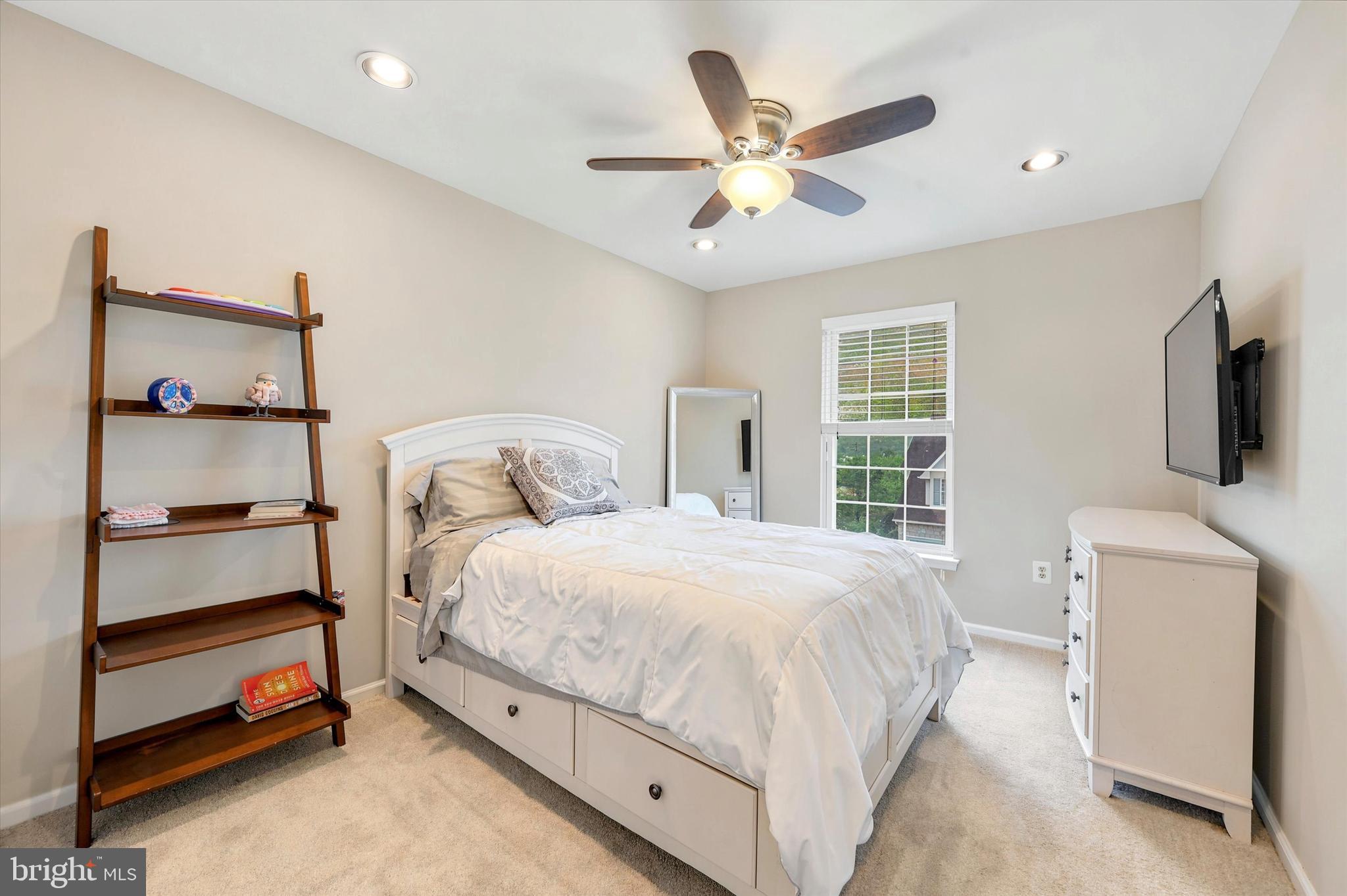 CHASE AT BELL TAVE - Residential