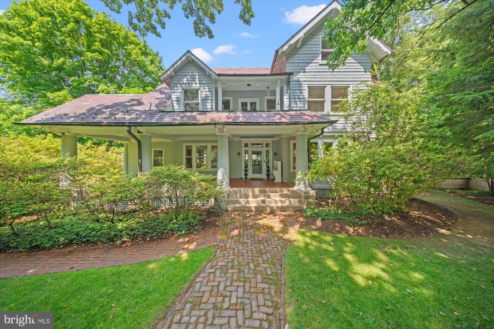 CHEVY CHASE VILLAGE - Residential
