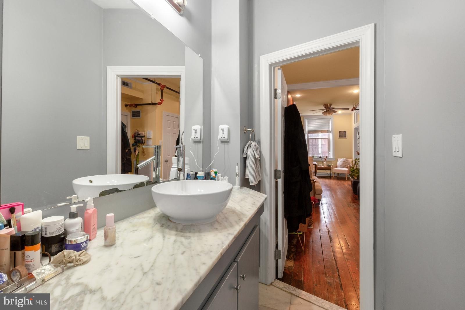 WASHINGTON SQ WEST - Residential