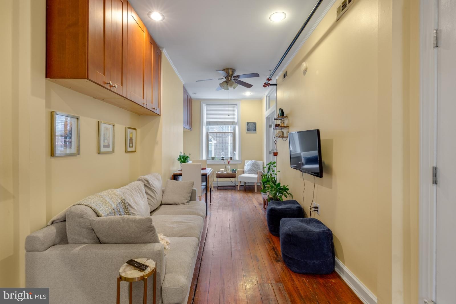 WASHINGTON SQ WEST - Residential
