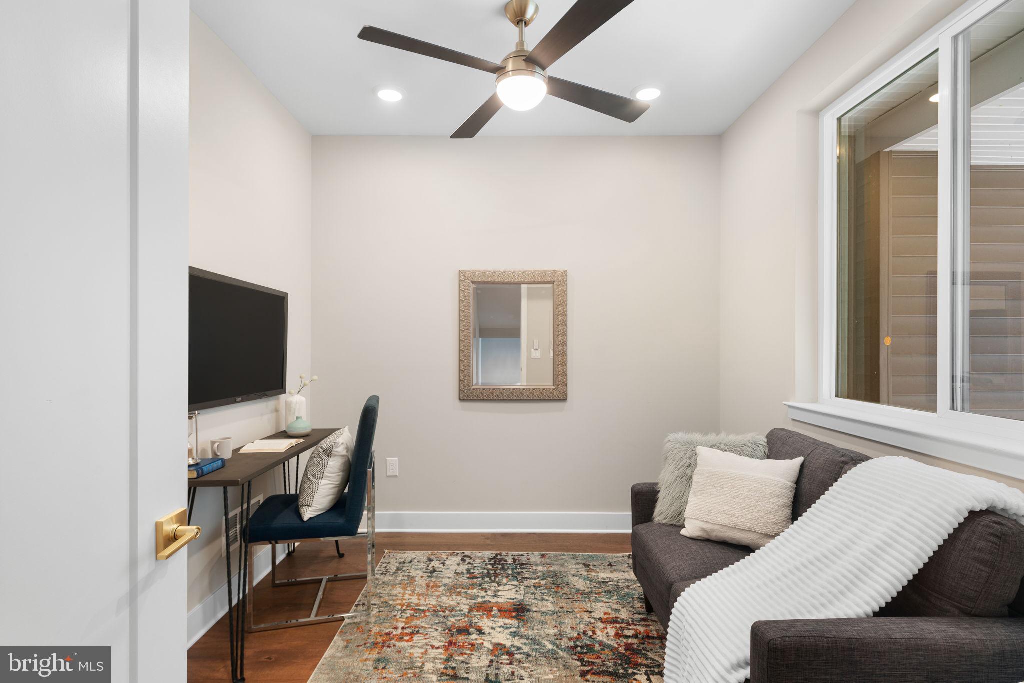 WEST POPLAR - Residential