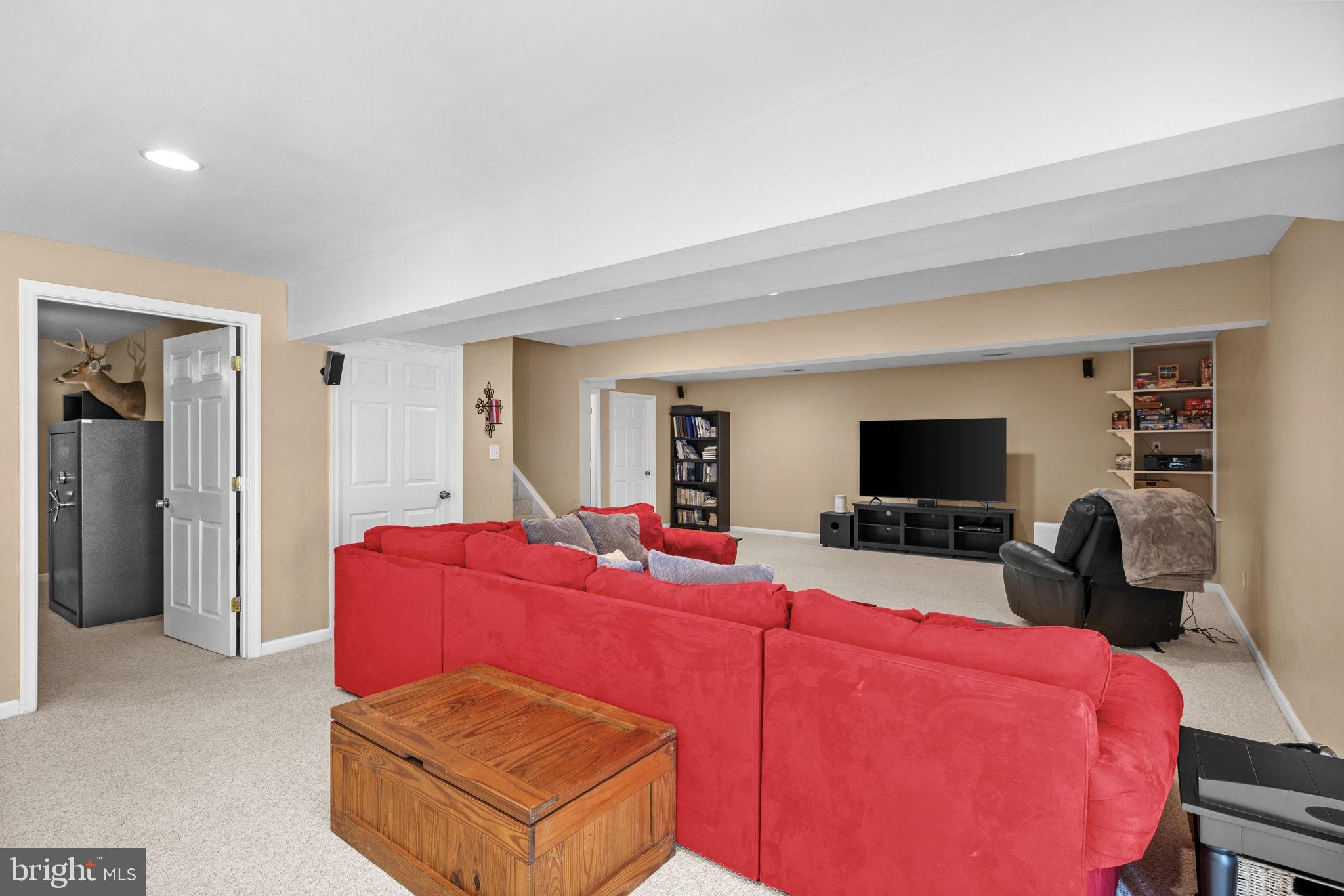 BROOKFIELD HILLS - Residential