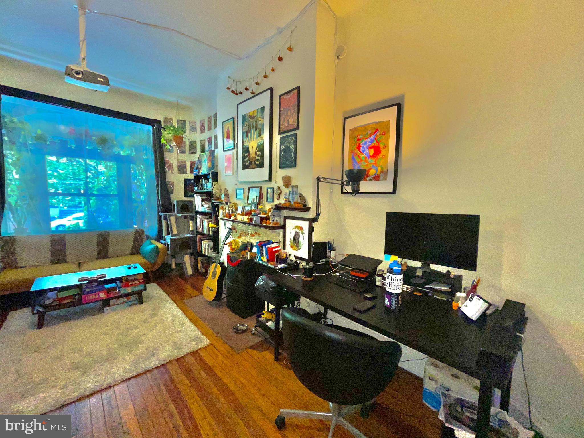 UNIVERSITY CITY - Residential Lease