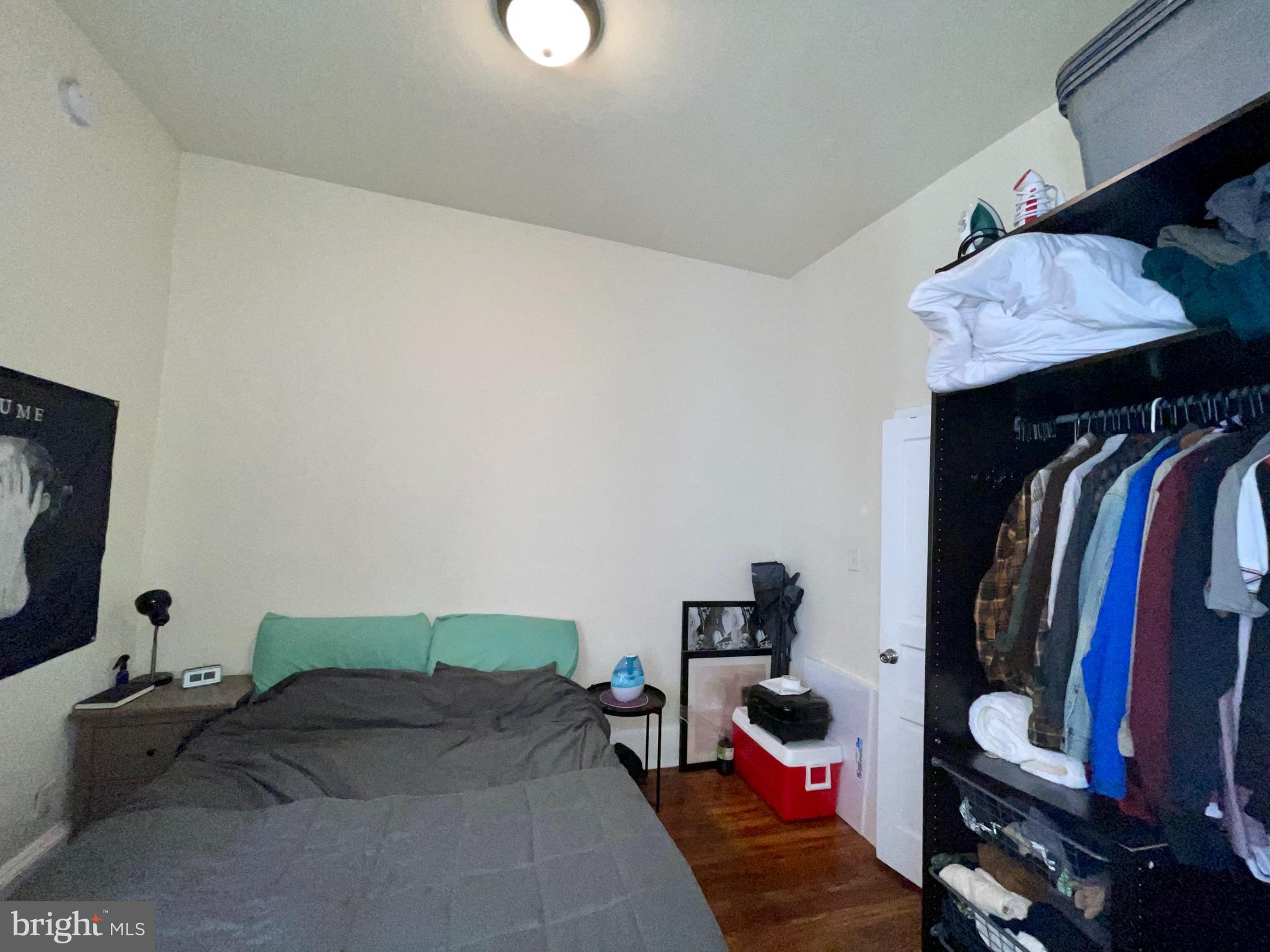 UNIVERSITY CITY - Residential Lease