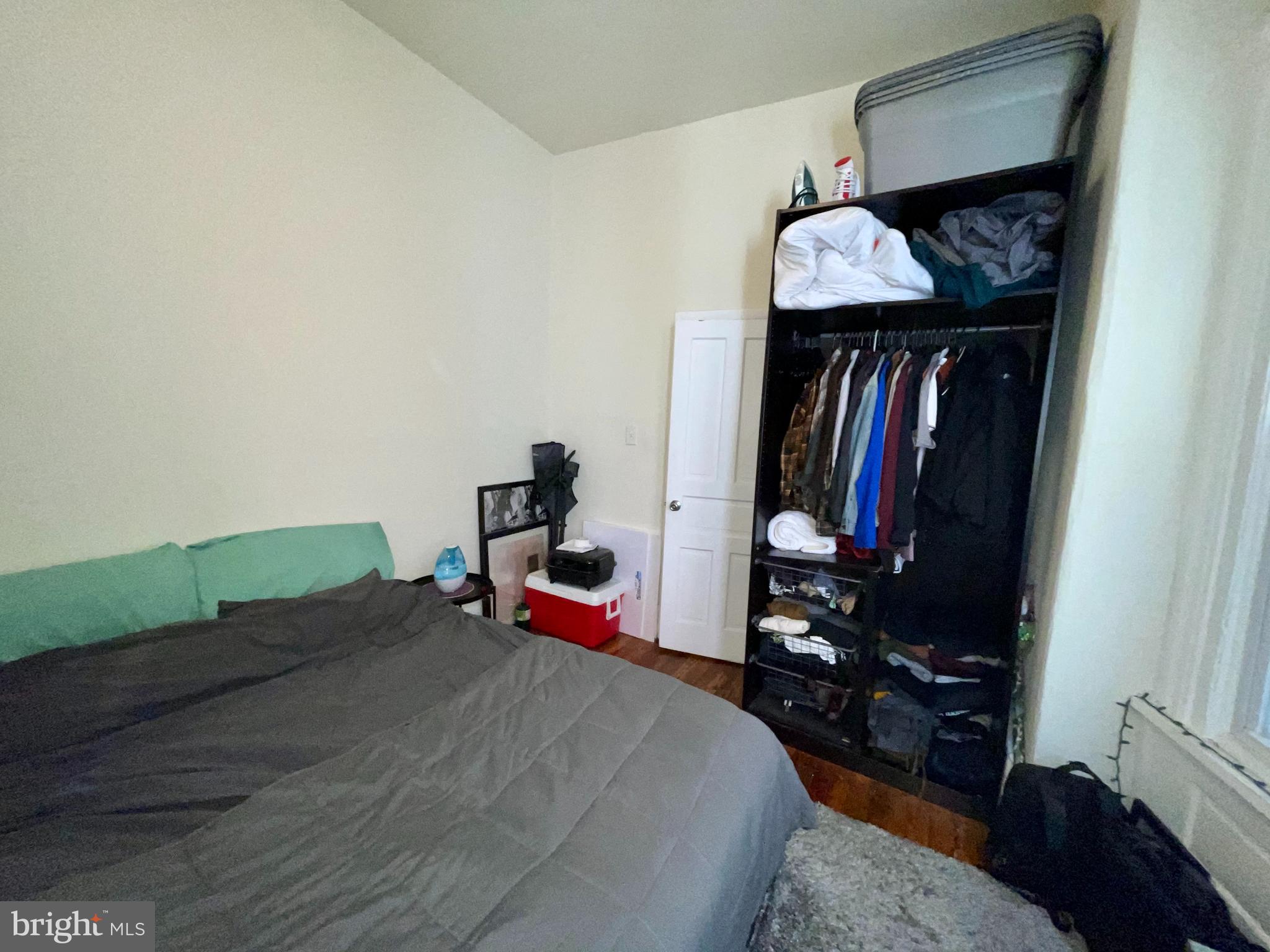 UNIVERSITY CITY - Residential Lease