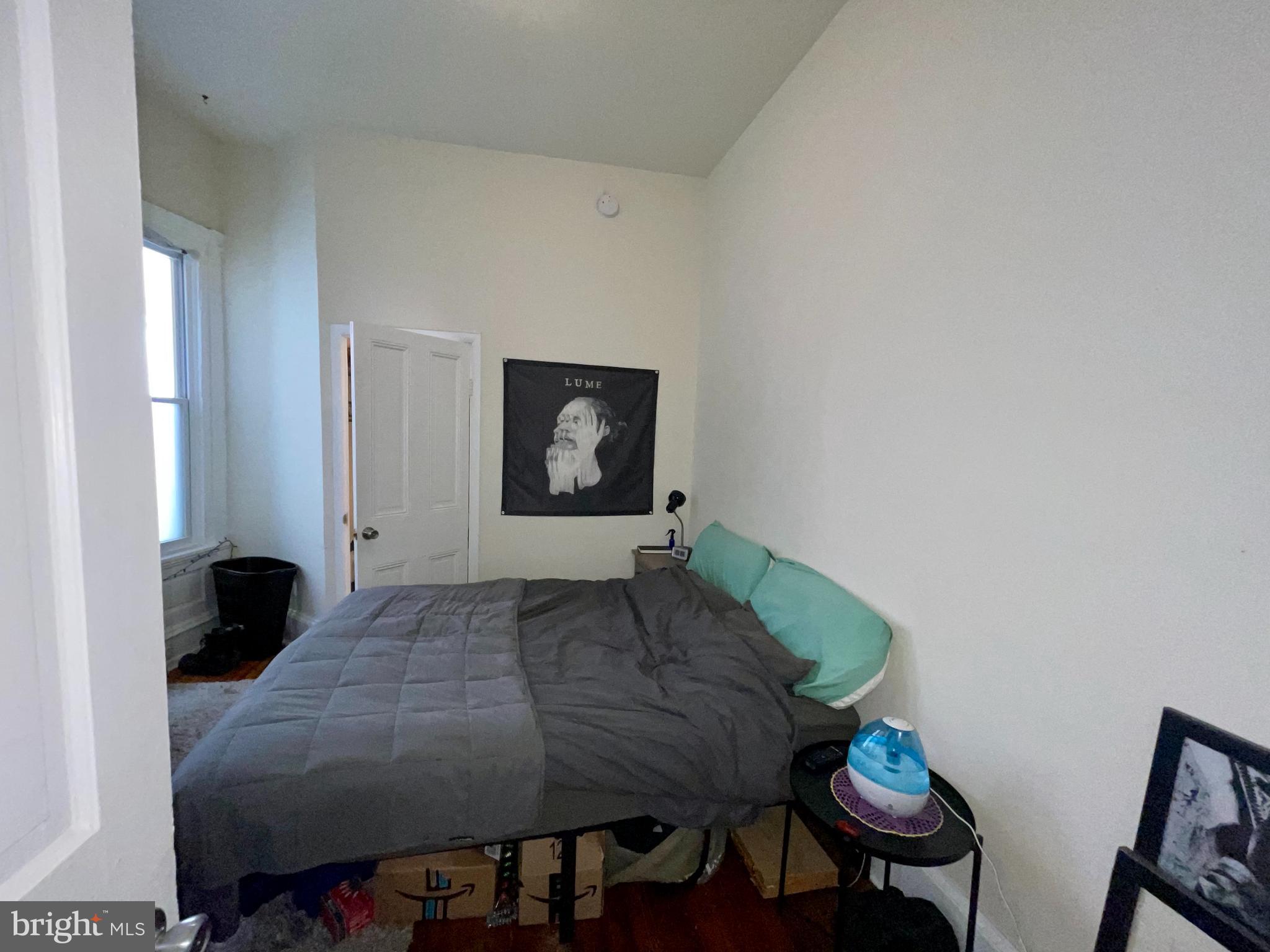 UNIVERSITY CITY - Residential Lease