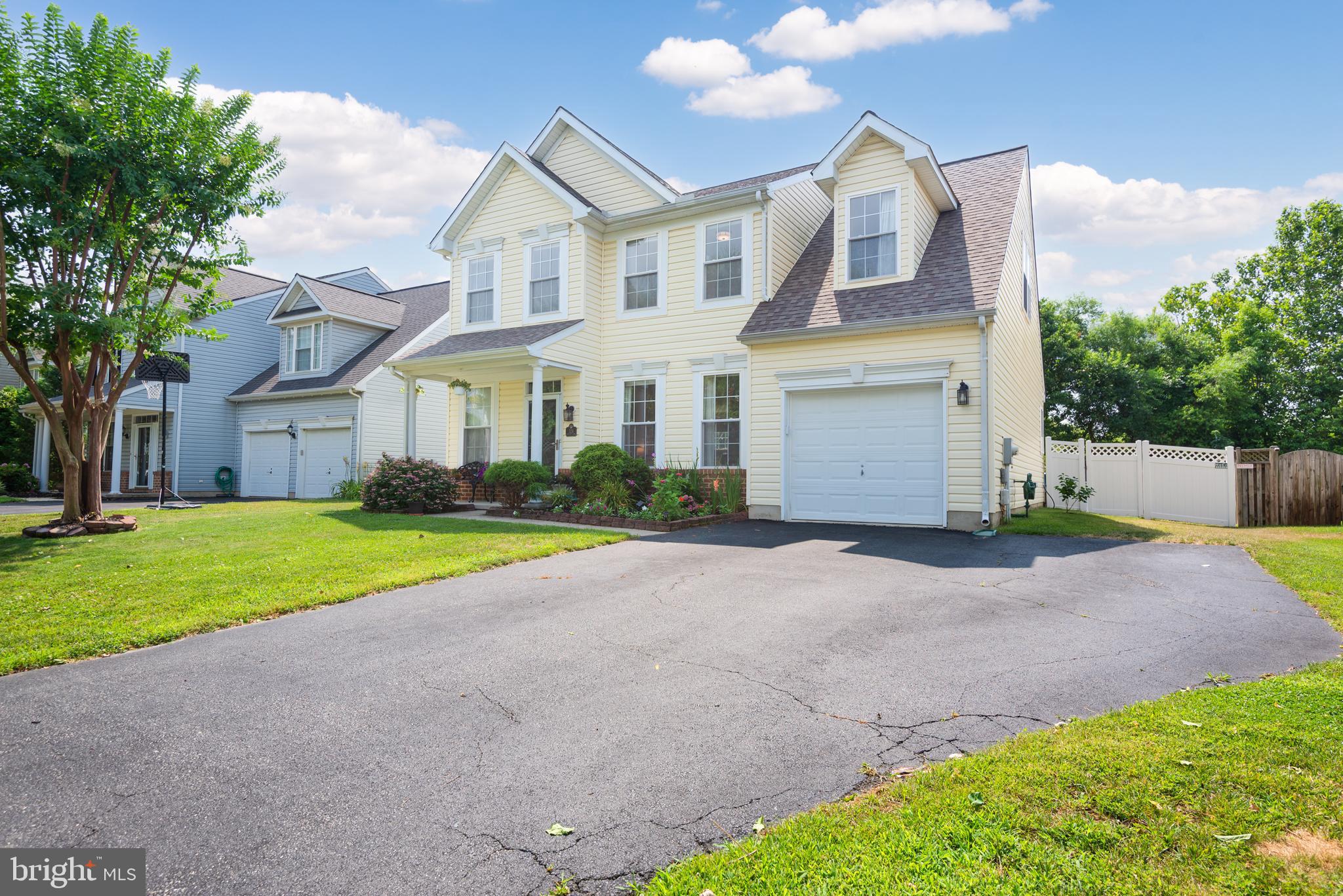 MALLARD RUN - Residential