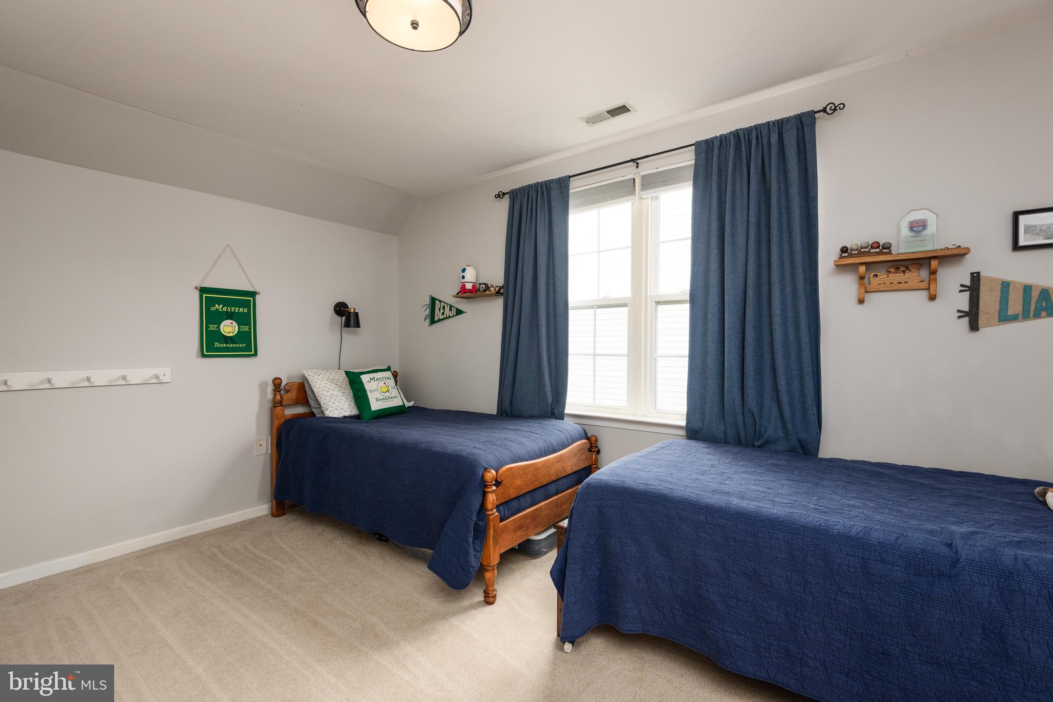 MALLARD RUN - Residential