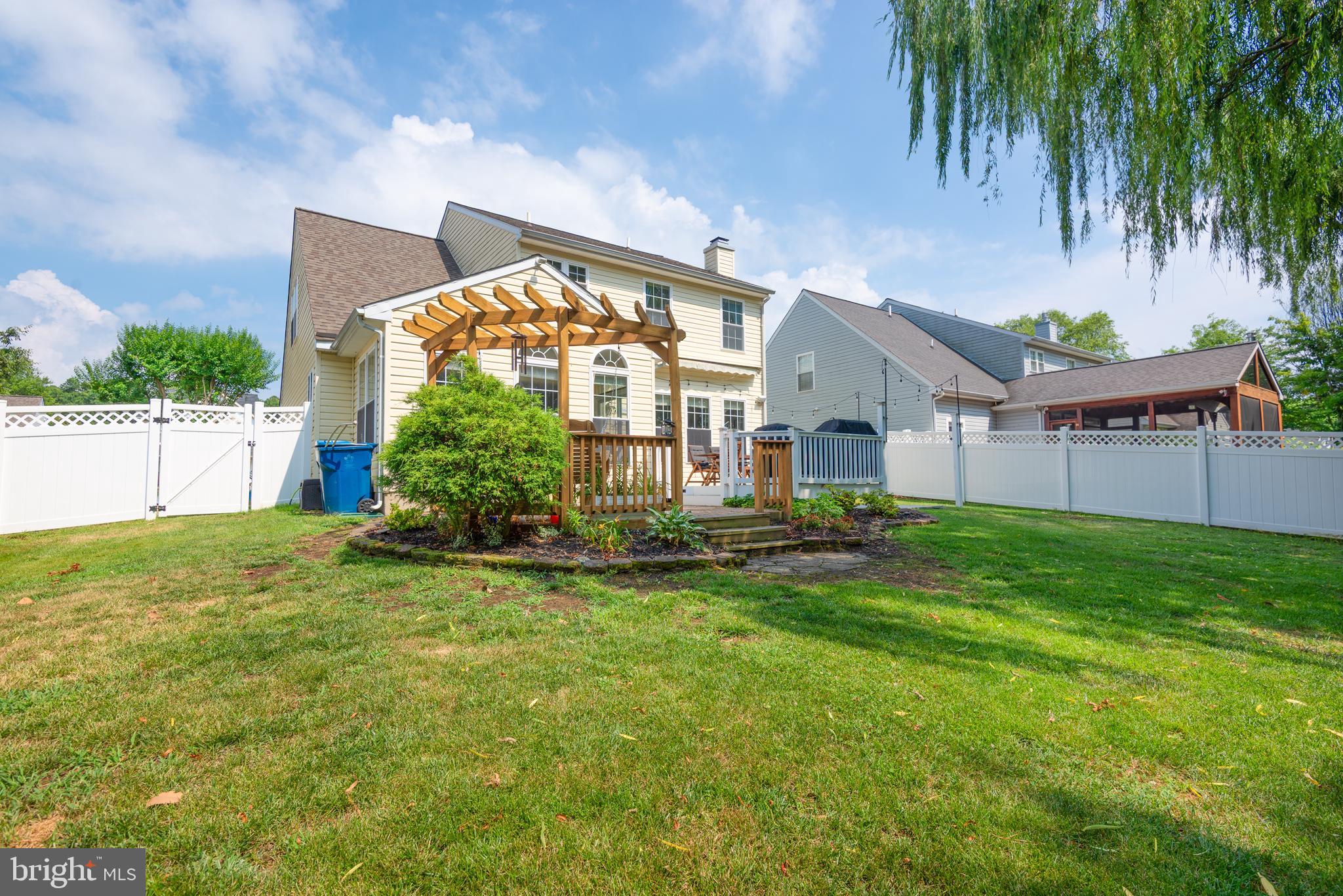 MALLARD RUN - Residential