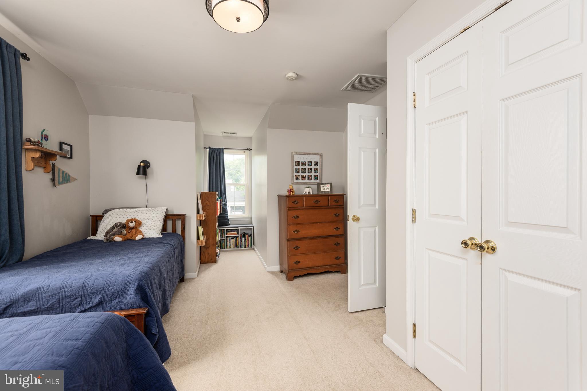 MALLARD RUN - Residential