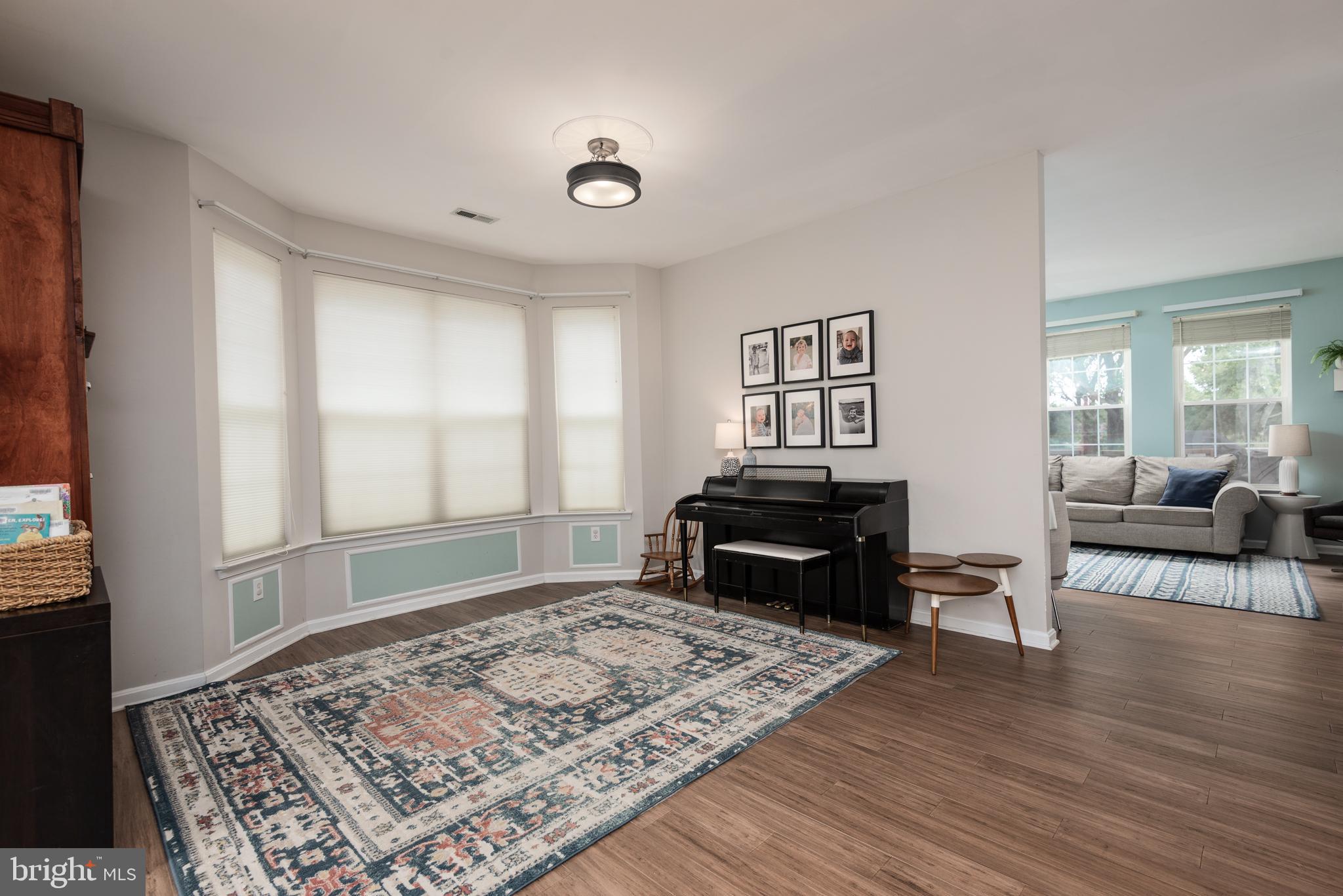 MALLARD RUN - Residential