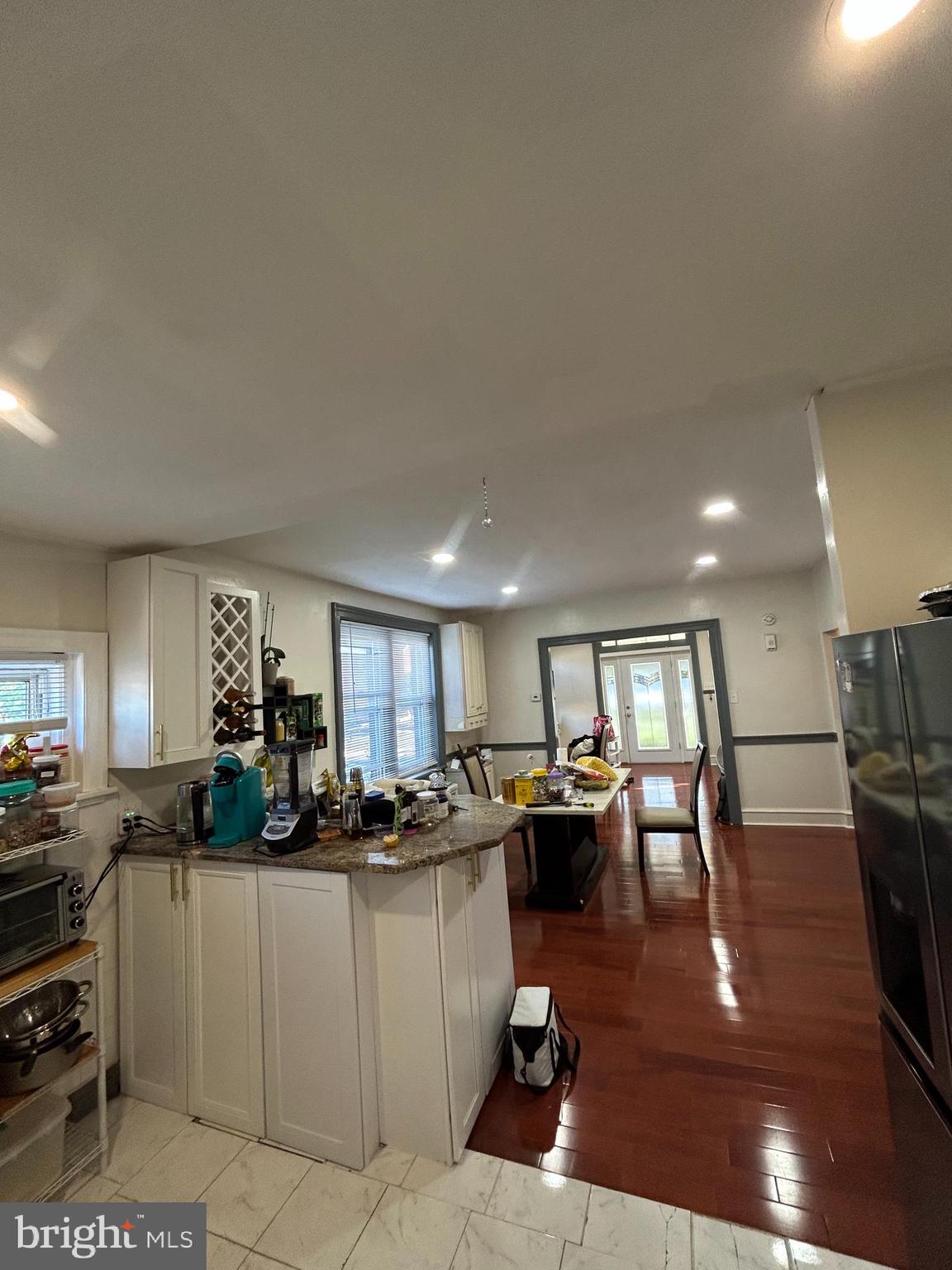 ROSLYN - Residential